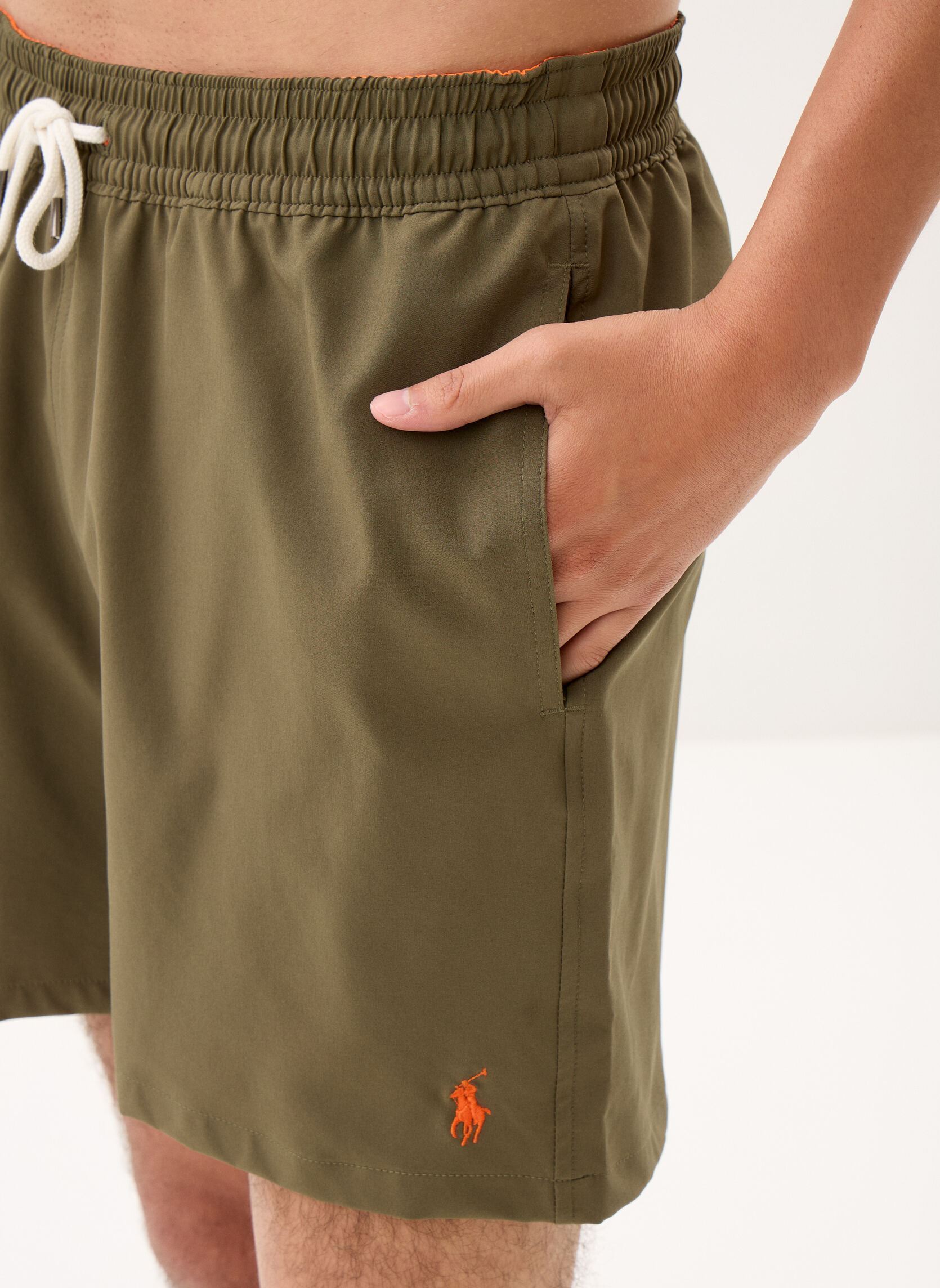 Shorts Traveler-Mid-Trunk 710957784 homme vert Polo Ralph Lauren Shorts Traveler-Mid-Trunk 710957784 homme vert CANOPY OLIVE