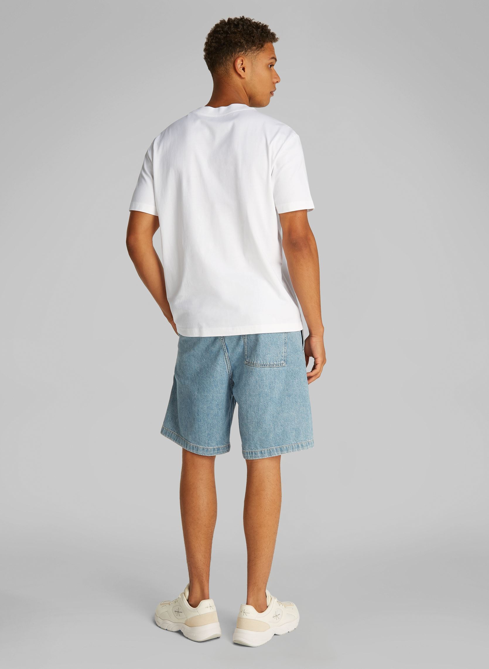 T-Shirts Monologo Shift Tee J30J327471 herren weiß Calvin Klein Jeans T-Shirts Monologo Shift Tee J30J327471 herren weiß BRIGHT WHITE
