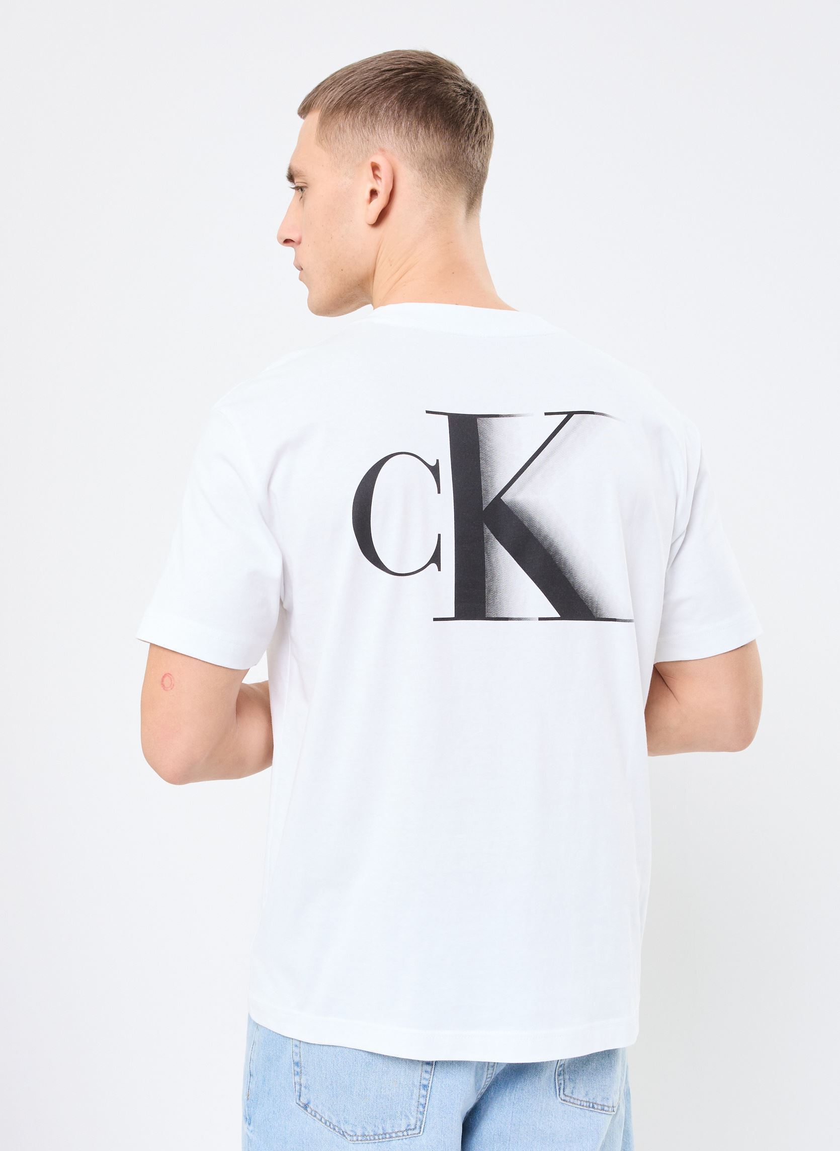 Tee-shirts manches courtes Bold Ck Tee J30J327475 homme blanc Calvin Klein Jeans Tee-shirts manches courtes Bold Ck Tee J30J327475 homme blanc BRIGHT WHITE