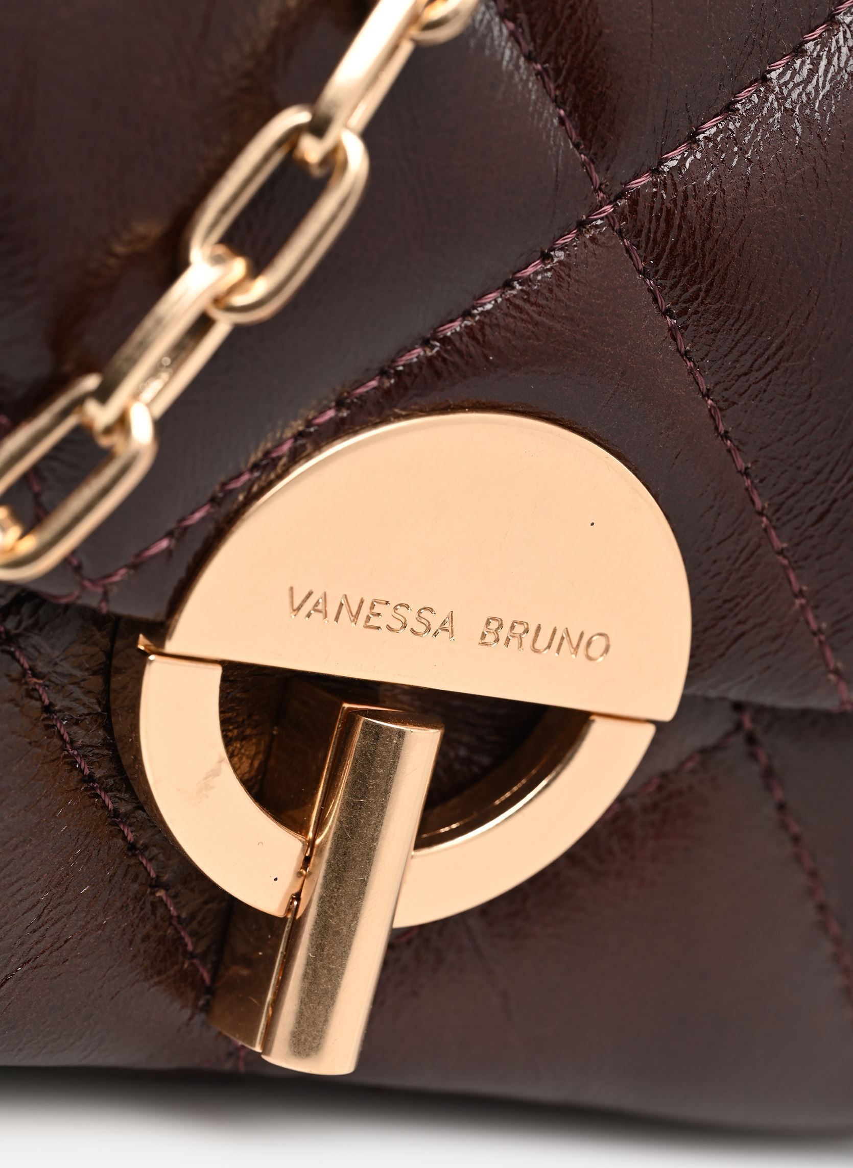 Umhängetaschen Nano moon en cuir matelassé damen braun Vanessa Bruno Umhängetaschen Nano moon en cuir matelassé damen braun CHOCOLAT