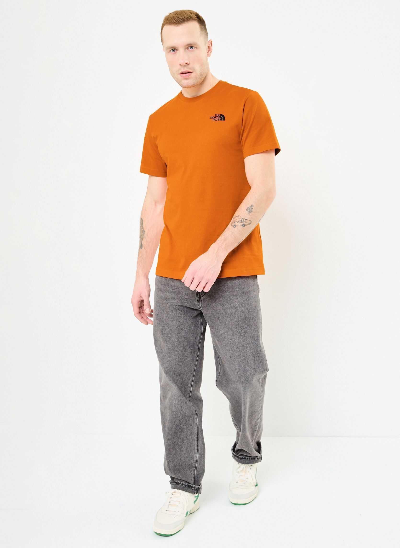 Tee-shirts manches courtes M S/S BOX NSE TEE homme orange The North Face Tee-shirts manches courtes M S/S BOX NSE TEE homme orange DIGITAL ORANGE/WHITE DU