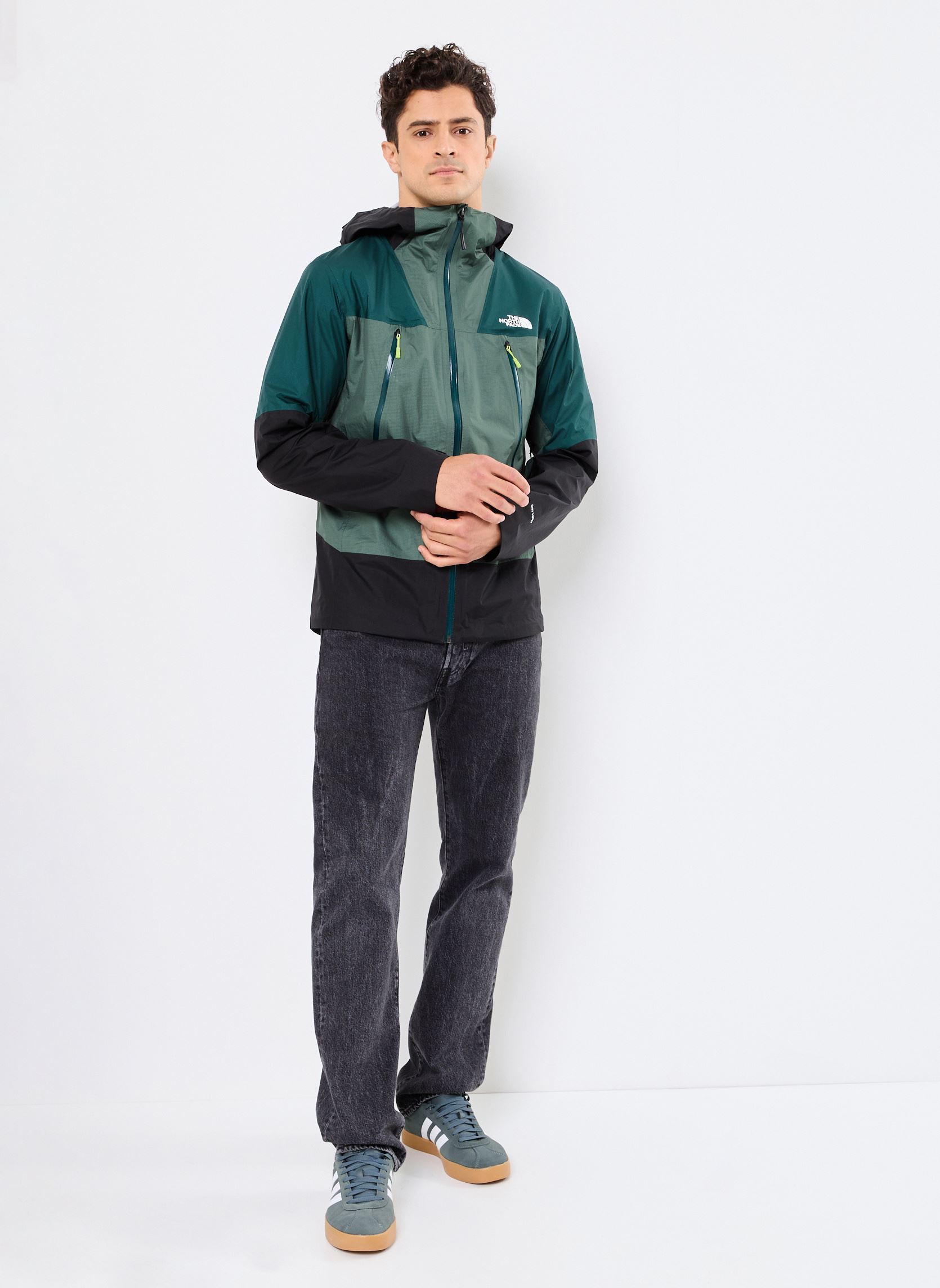 Windbreaker / Windjacken M SIGNAL 2.5L DRYVENT herren grün The North Face Windbreaker / Windjacken M SIGNAL 2.5L DRYVENT herren grün DUCK GREEN-DEEP NORI-TNF BLACK