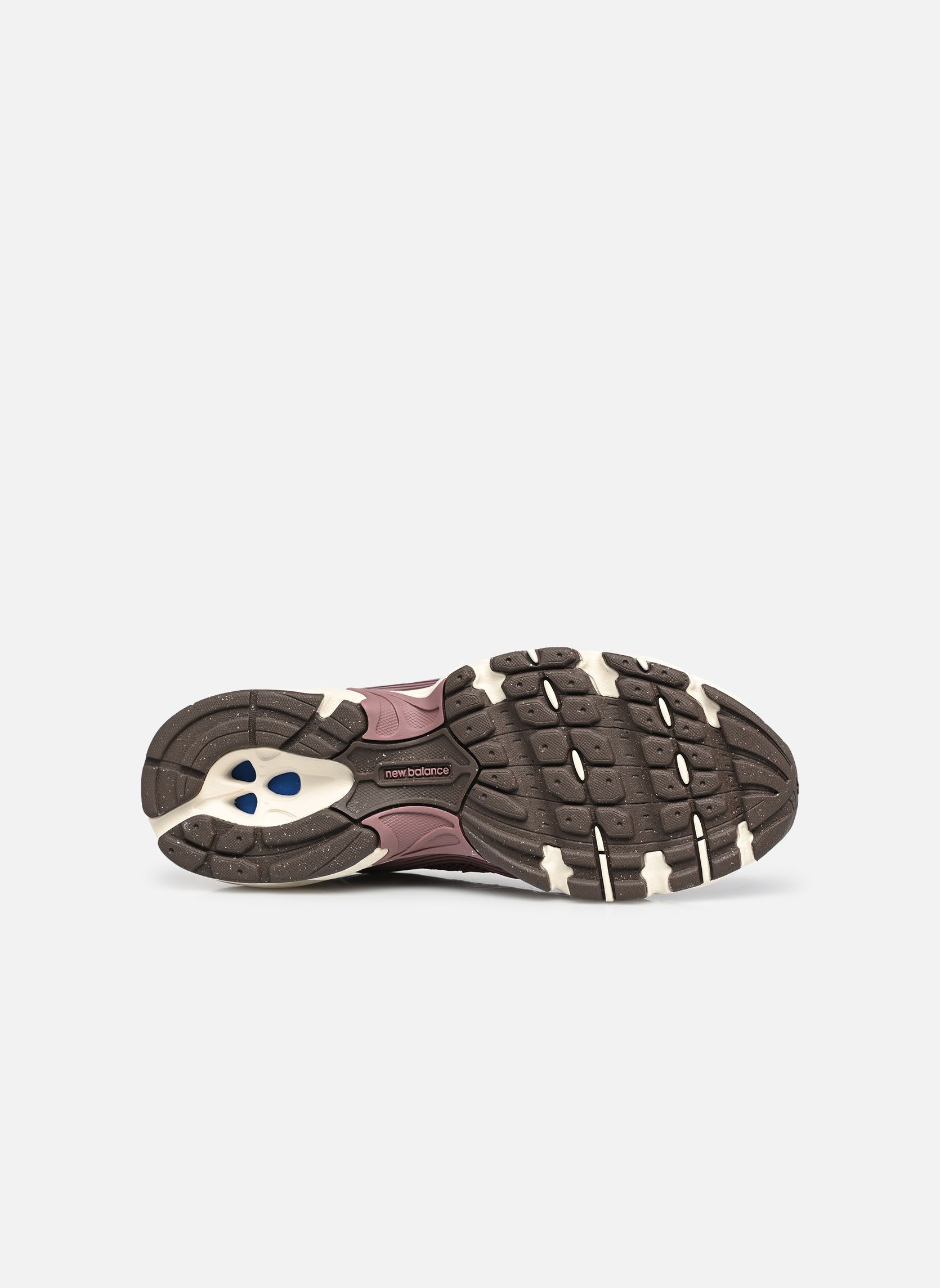 Baskets basses U530C femme rose New Balance Baskets basses U530C femme rose FAST TRACK