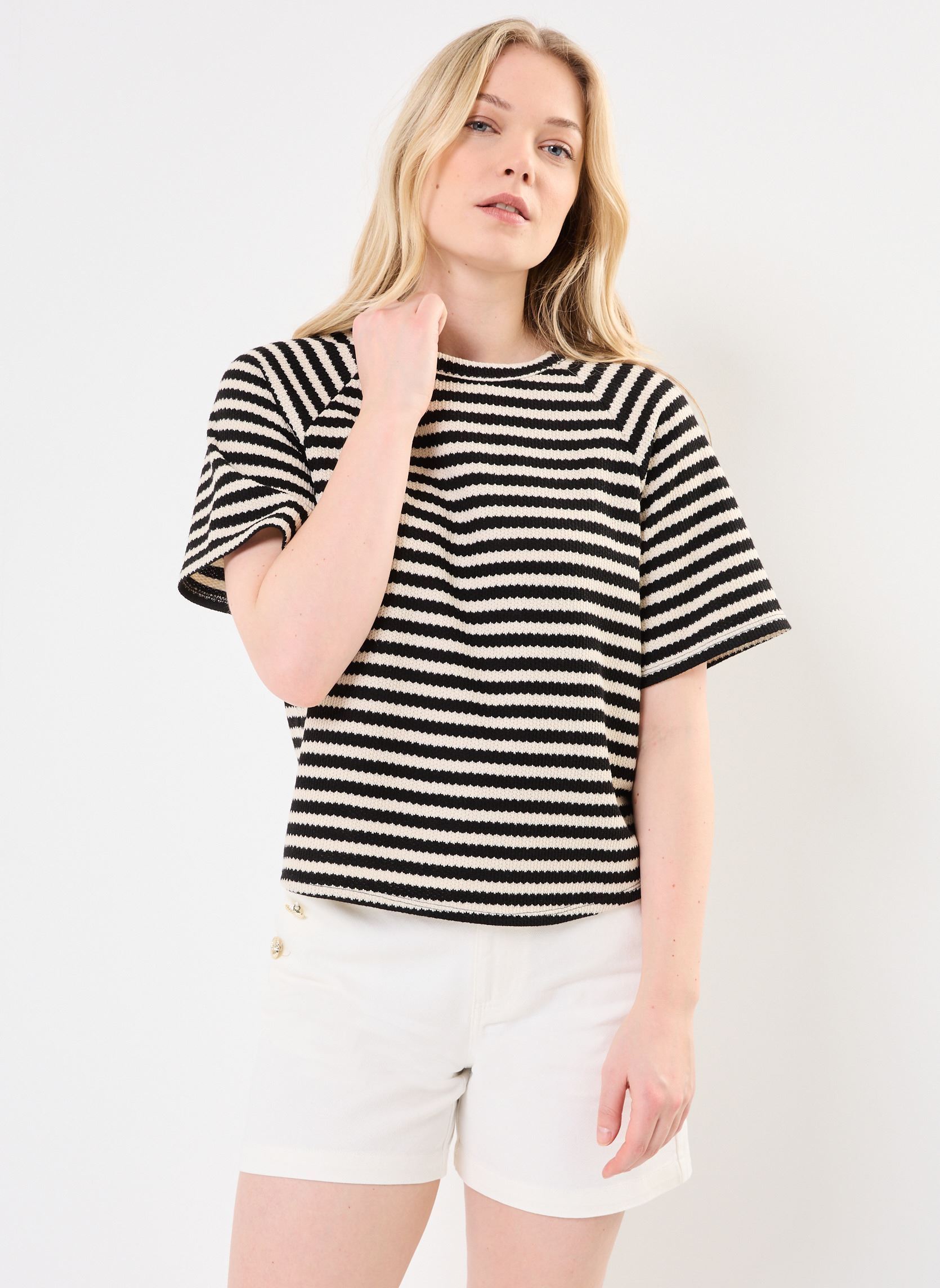 Tee-shirts manches courtes VIMATA O-NECK 2/4 TOP/PB femme noir Vila Tee-shirts manches courtes VIMATA O-NECK 2/4 TOP/PB femme noir Black Beauty