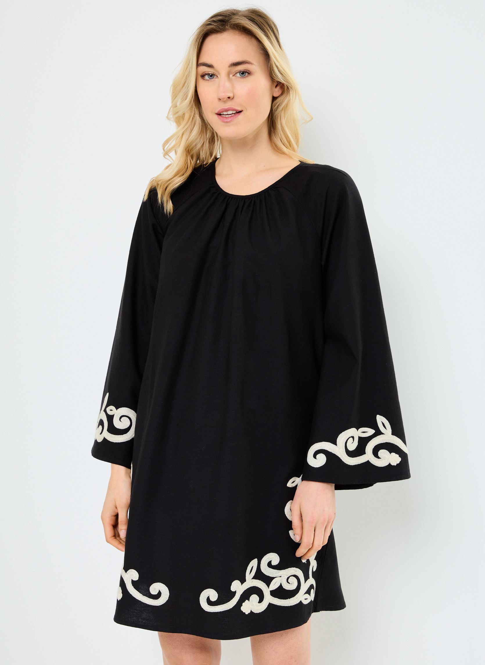 Vestidos VIPOLENE O-NECK L/S SHORT DRESS mujer negro Vila Vestidos VIPOLENE O-NECK L/S SHORT DRESS mujer negro Black Beauty