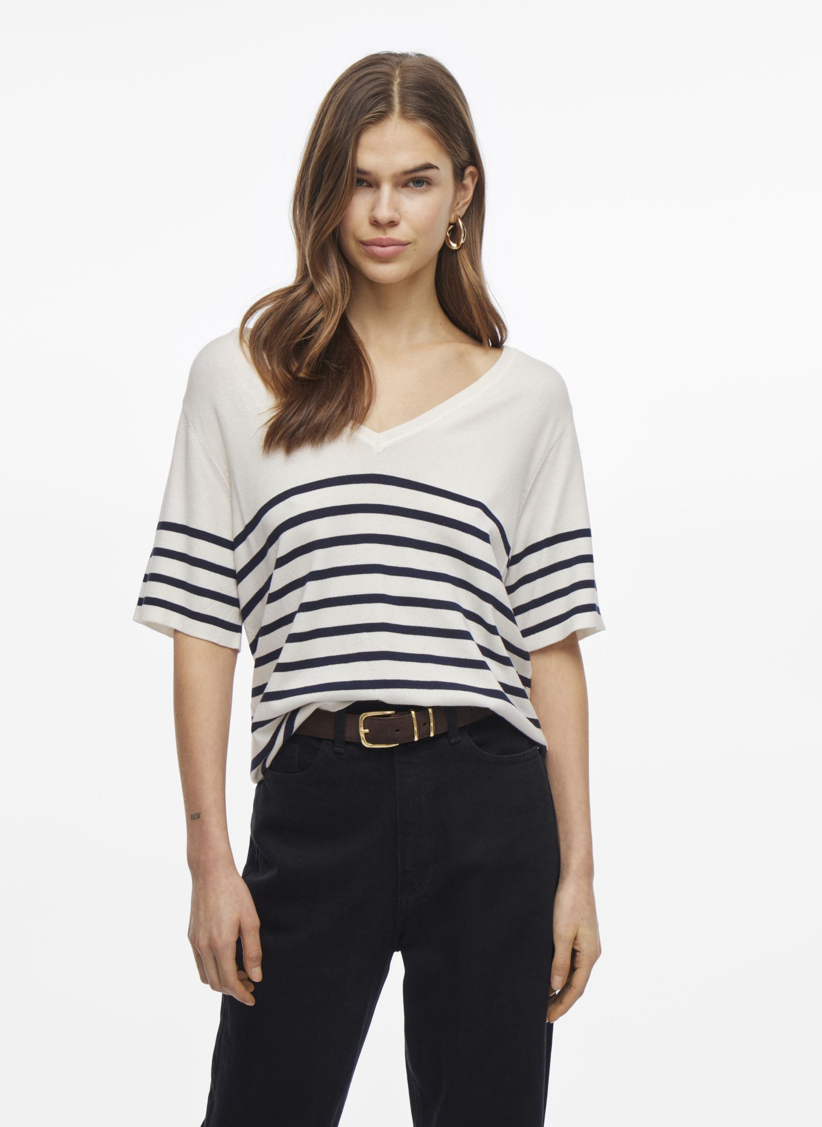 Tee-shirts manches courtes VIWENNIE V-NECK S/S KNIT T-SHIRT femme blanc Vila Tee-shirts manches courtes VIWENNIE V-NECK S/S KNIT T-SHIRT femme blanc Cloud Dancer