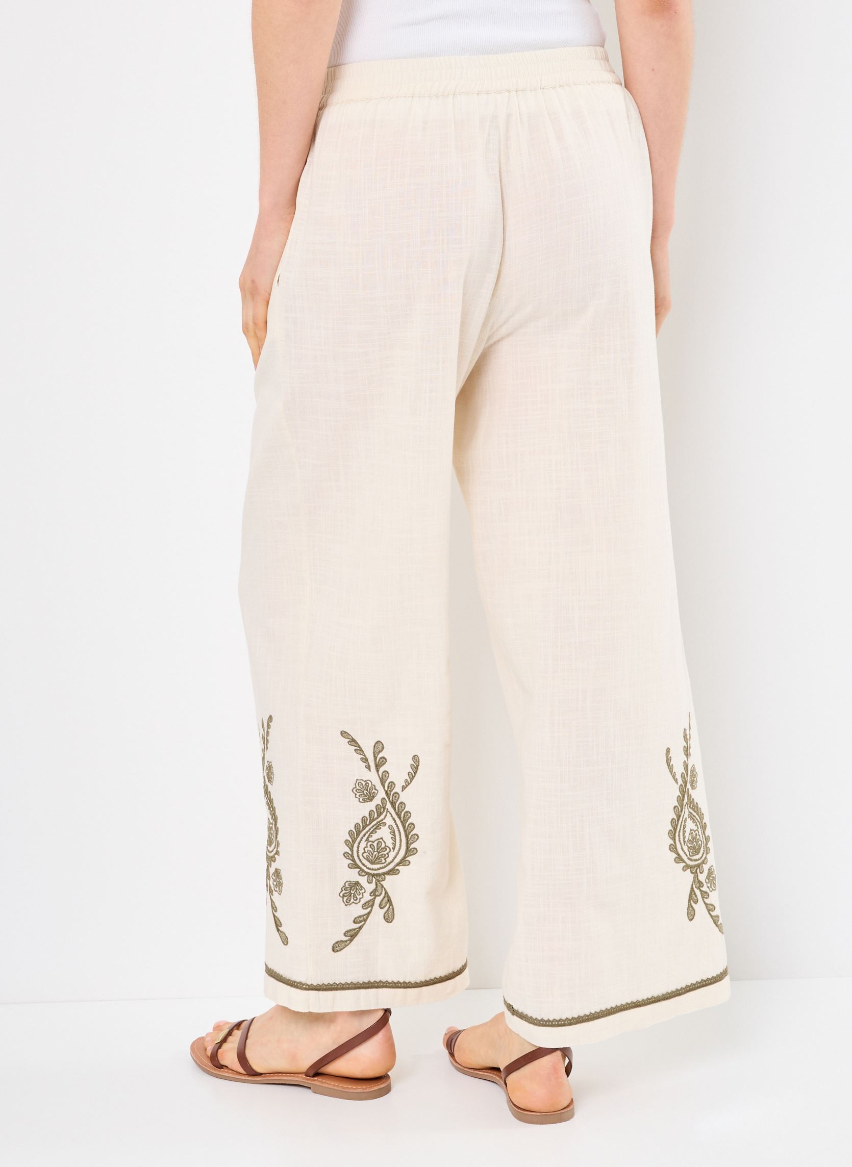 Wijde broeken VIJOSLA HW 7/8 WIDE PANTS dames beige Vila Wijde broeken VIJOSLA HW 7/8 WIDE PANTS dames beige Birch