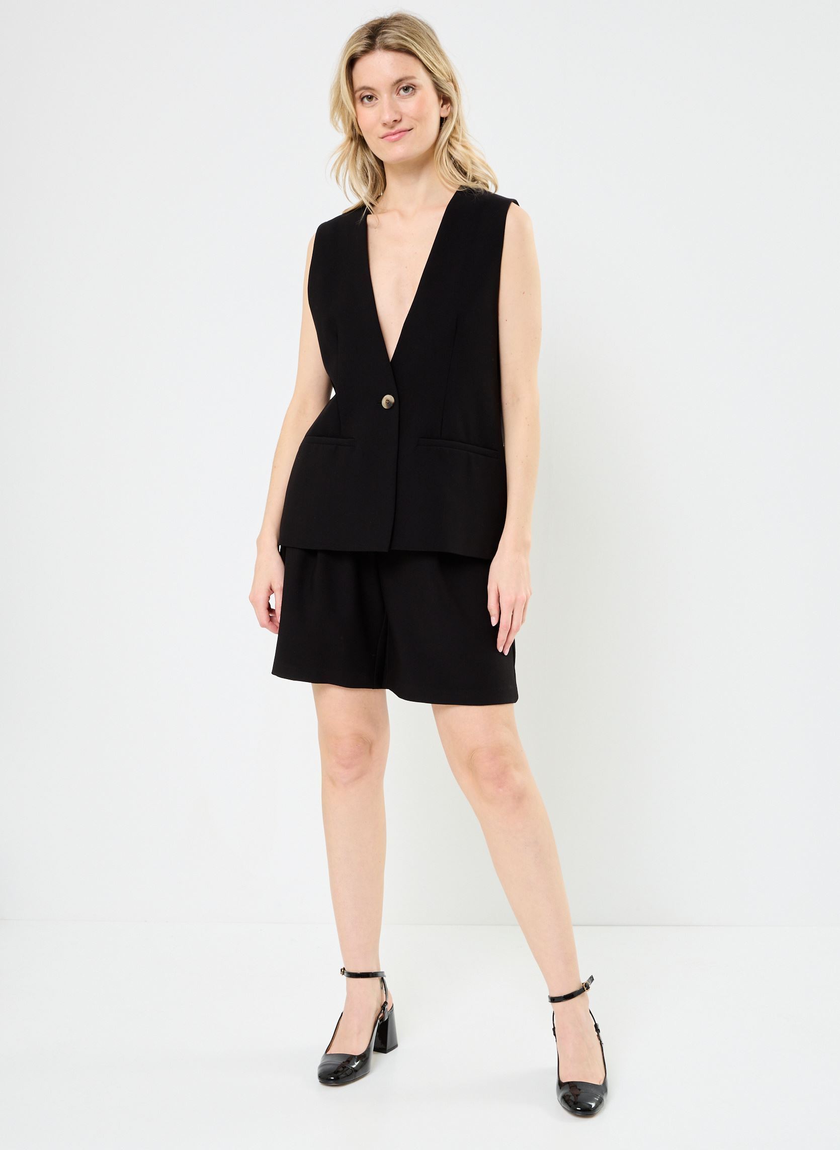 Gilets VIPINIEMA S/L TAILORED VEST/BFS femme noir Vila Gilets VIPINIEMA S/L TAILORED VEST/BFS femme noir Black Beauty
