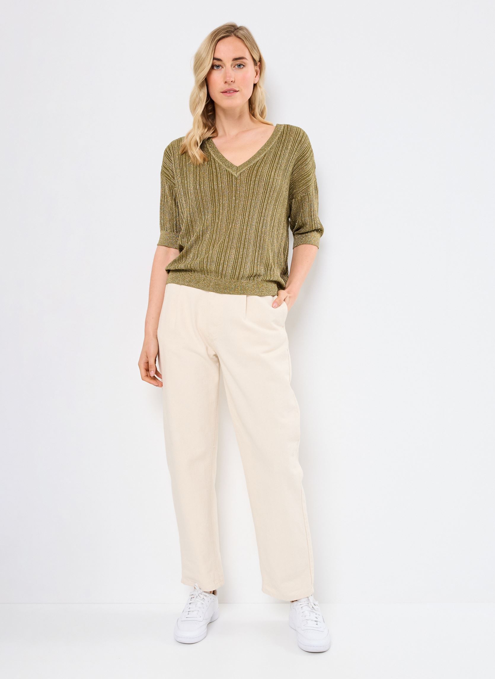 Kurzarm-T-Shirts VISHEM V-NECK 2/4 GLITTER KNIT TOP damen grün Vila Kurzarm-T-Shirts VISHEM V-NECK 2/4 GLITTER KNIT TOP damen grün Capulet Olive