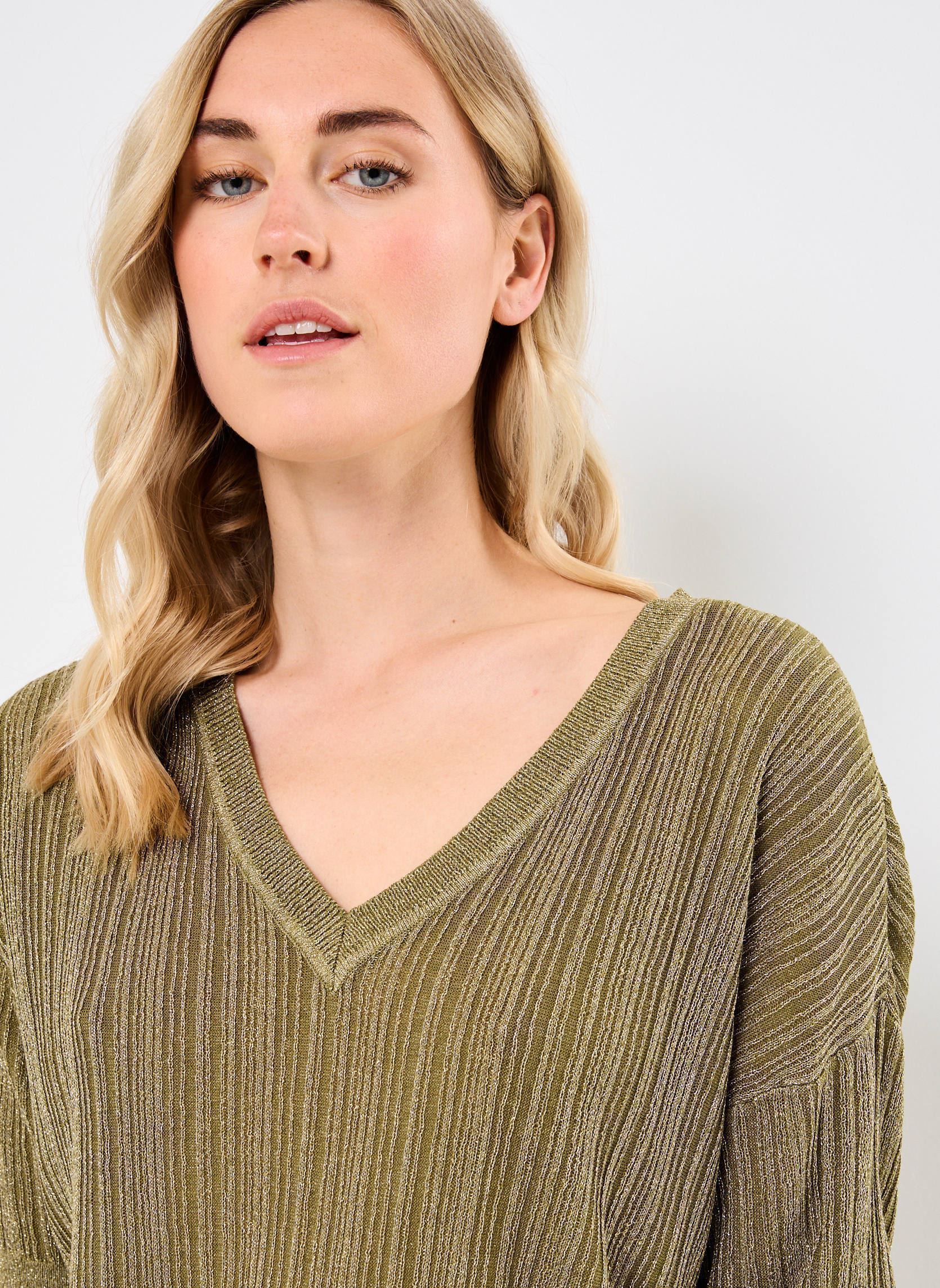 Kurzarm-T-Shirts VISHEM V-NECK 2/4 GLITTER KNIT TOP damen grün Vila Kurzarm-T-Shirts VISHEM V-NECK 2/4 GLITTER KNIT TOP damen grün Capulet Olive