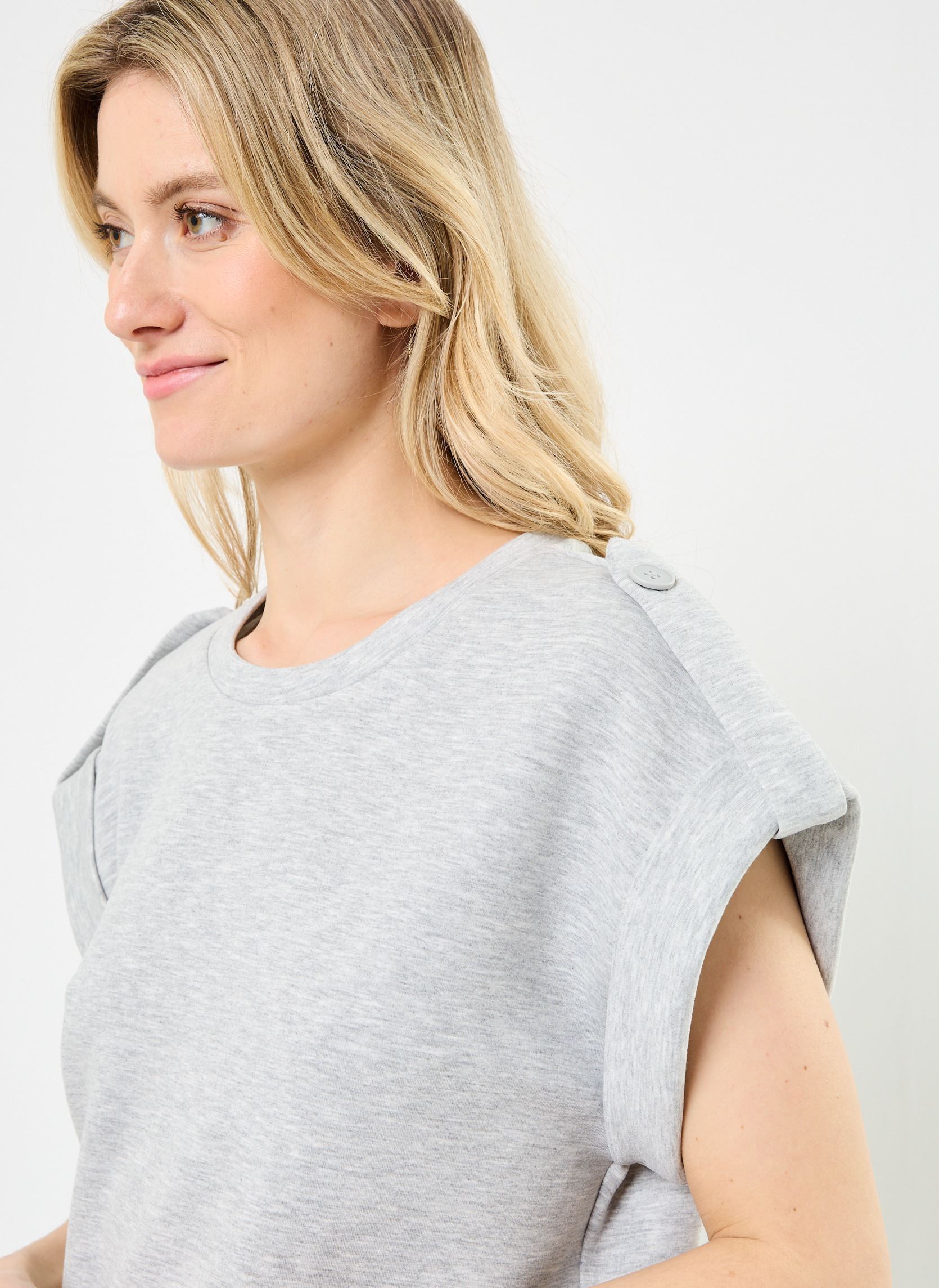 Tee-shirts manches courtes VISIFFI O-NECK CAP SLEEVE TOP/PB femme gris Vila Tee-shirts manches courtes VISIFFI O-NECK CAP SLEEVE TOP/PB femme gris Light Grey Melange