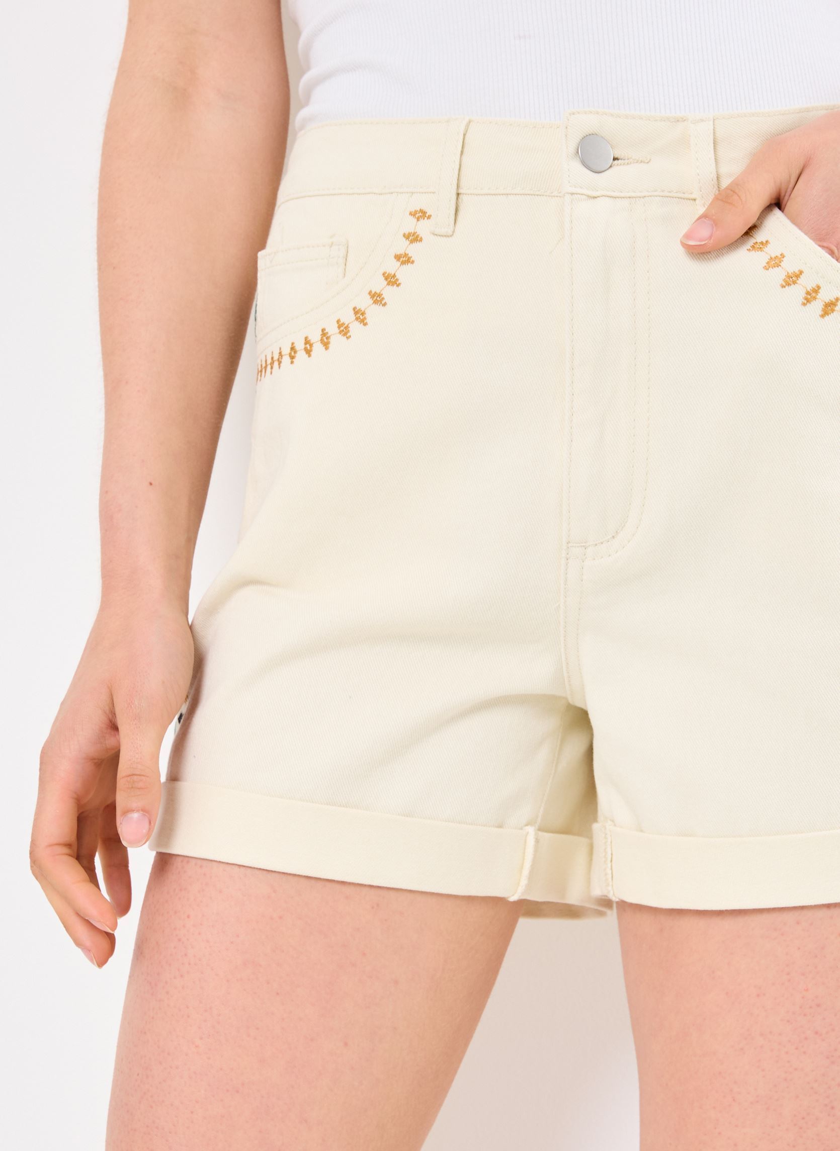 Shorts VIZARZU HW DENIM SHORTS femme beige Vila Shorts VIZARZU HW DENIM SHORTS femme beige Birch