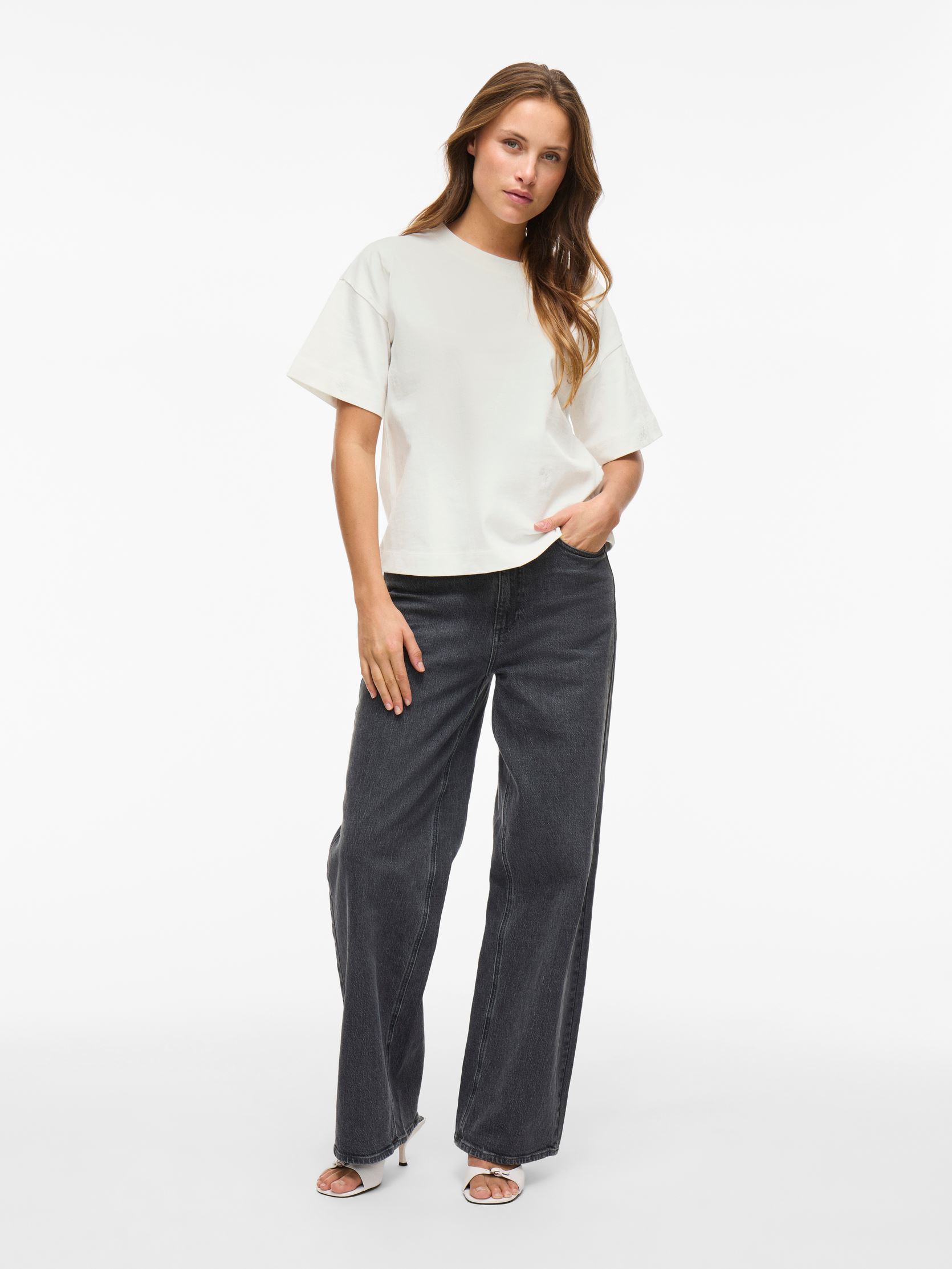 Kurzarm-T-Shirts VIMONIE FLOWER EMB S/S O-NECK damen weiß Vila Kurzarm-T-Shirts VIMONIE FLOWER EMB S/S O-NECK damen weiß SNOW WHITE