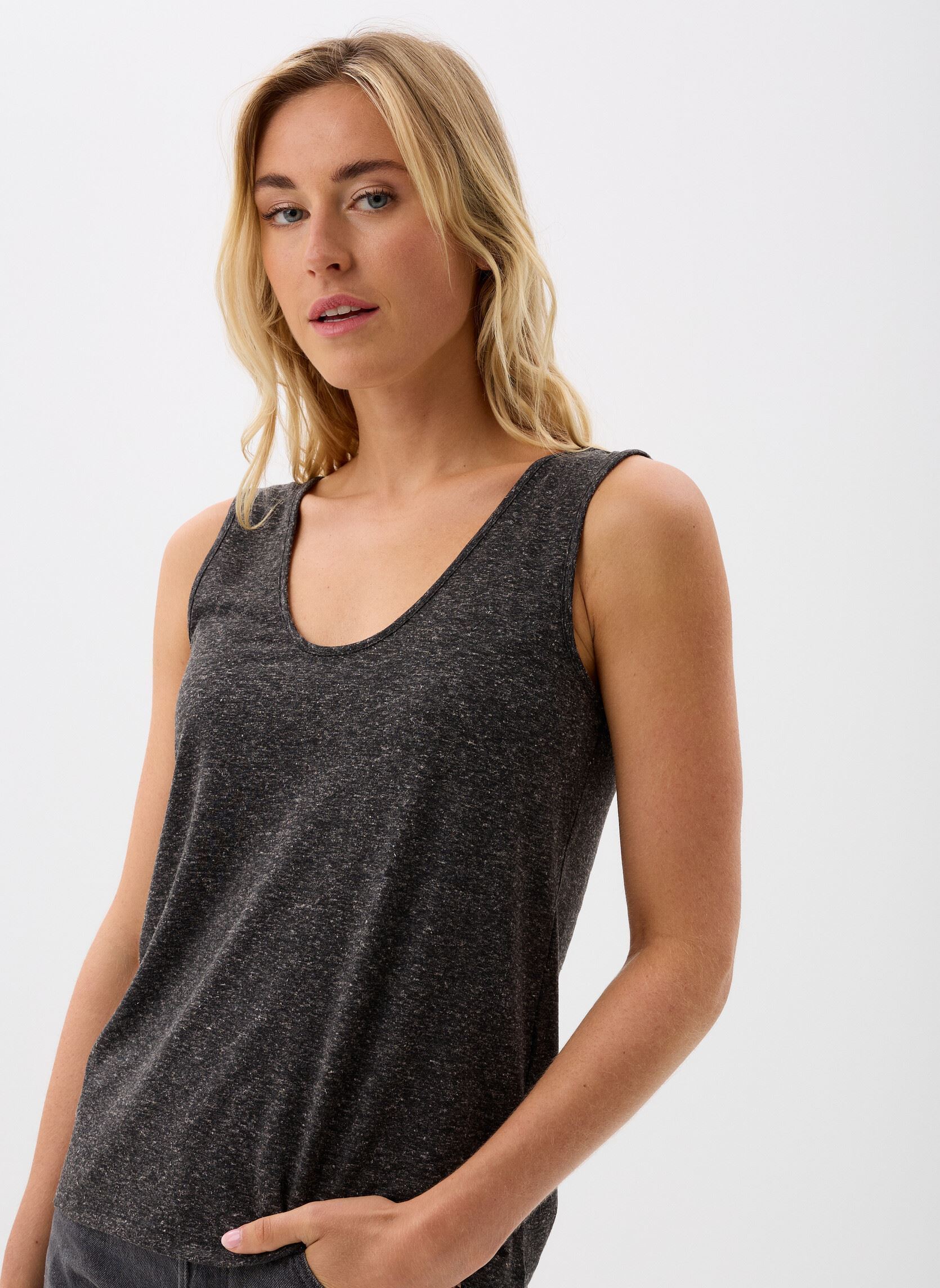 Débardeurs VIANIKA U-NECK S/L TOP/PB femme noir Vila Débardeurs VIANIKA U-NECK S/L TOP/PB femme noir Black Beauty