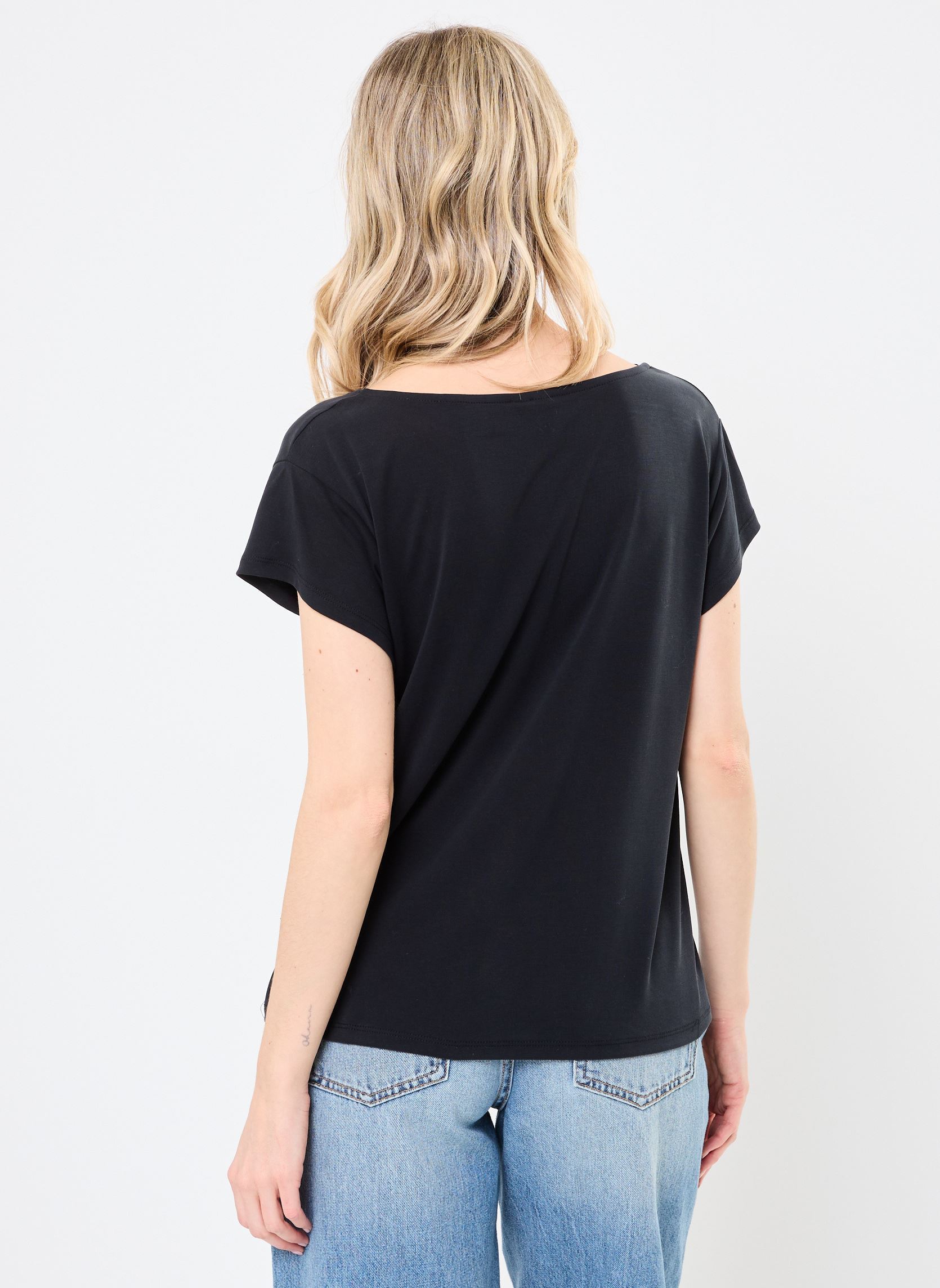 T-shirt a maniche corte PCKAMALA LACE V-NECK TEE JRS FC BC donna nero Pieces T-shirt a maniche corte PCKAMALA LACE V-NECK TEE JRS FC BC donna nero BLACK