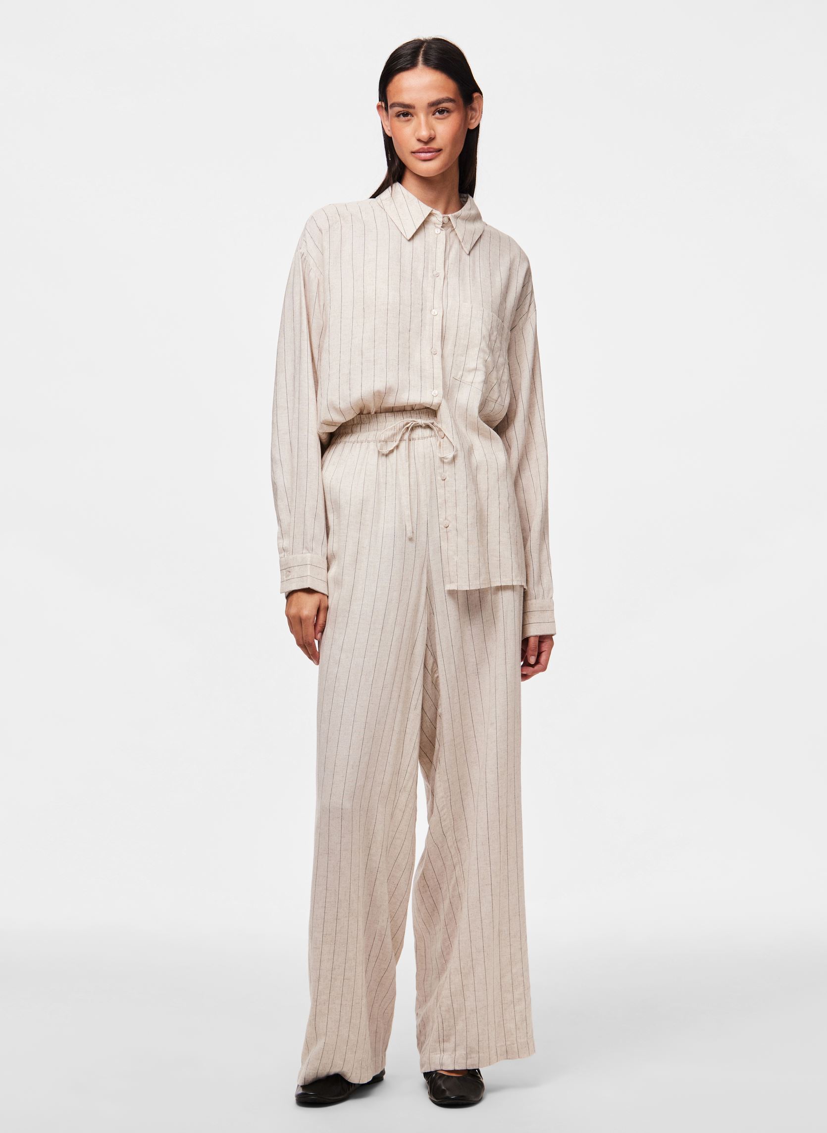 Pantaloni larghi PCPIA HW WIDE PANTS WVN NOOS donna beige Pieces Pantaloni larghi PCPIA HW WIDE PANTS WVN NOOS donna beige Birch