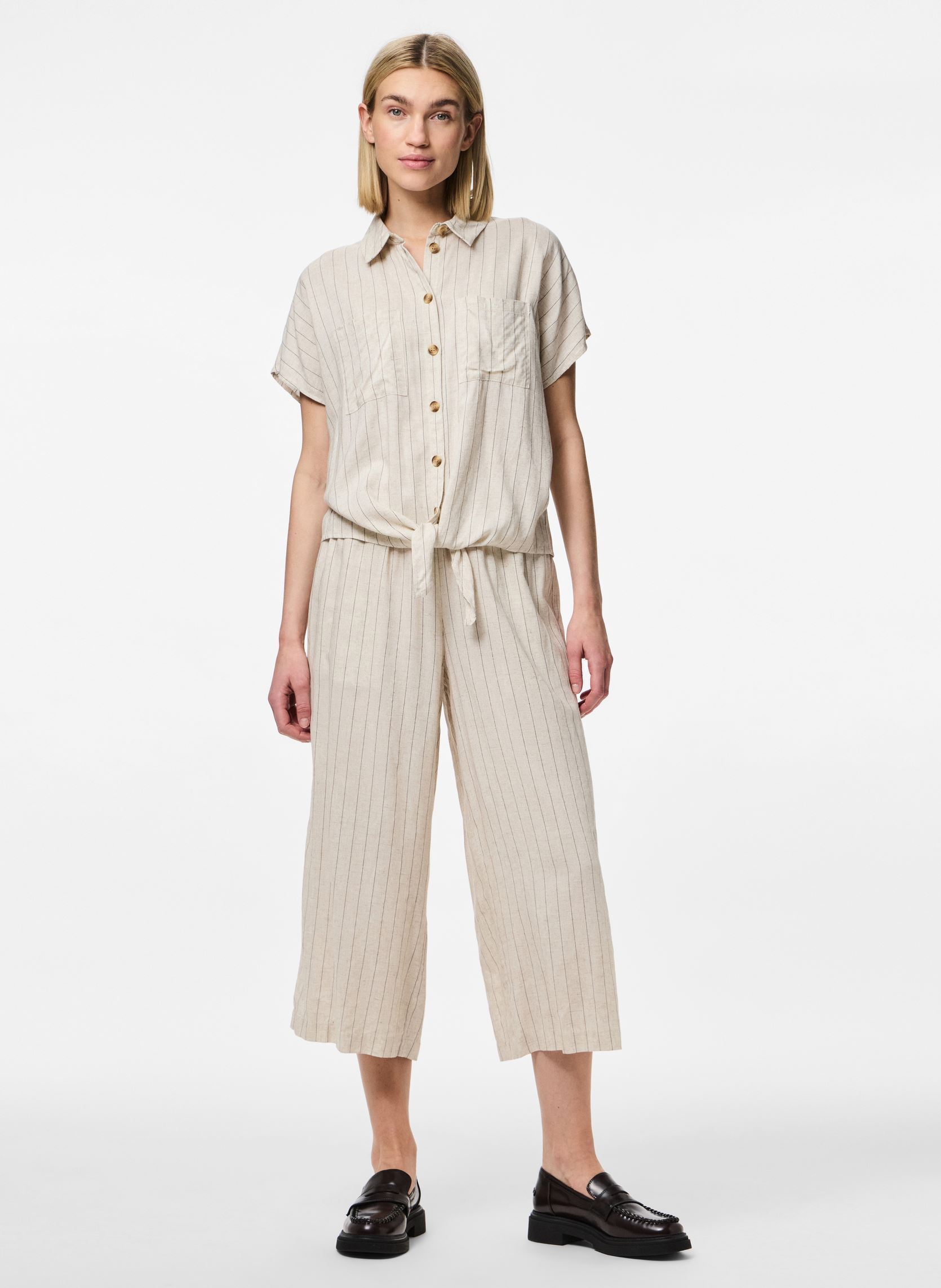 Chemises manches courtes PCPIA SS TIE SHIRT WVN NOOS femme beige Pieces Chemises manches courtes PCPIA SS TIE SHIRT WVN NOOS femme beige Birch
