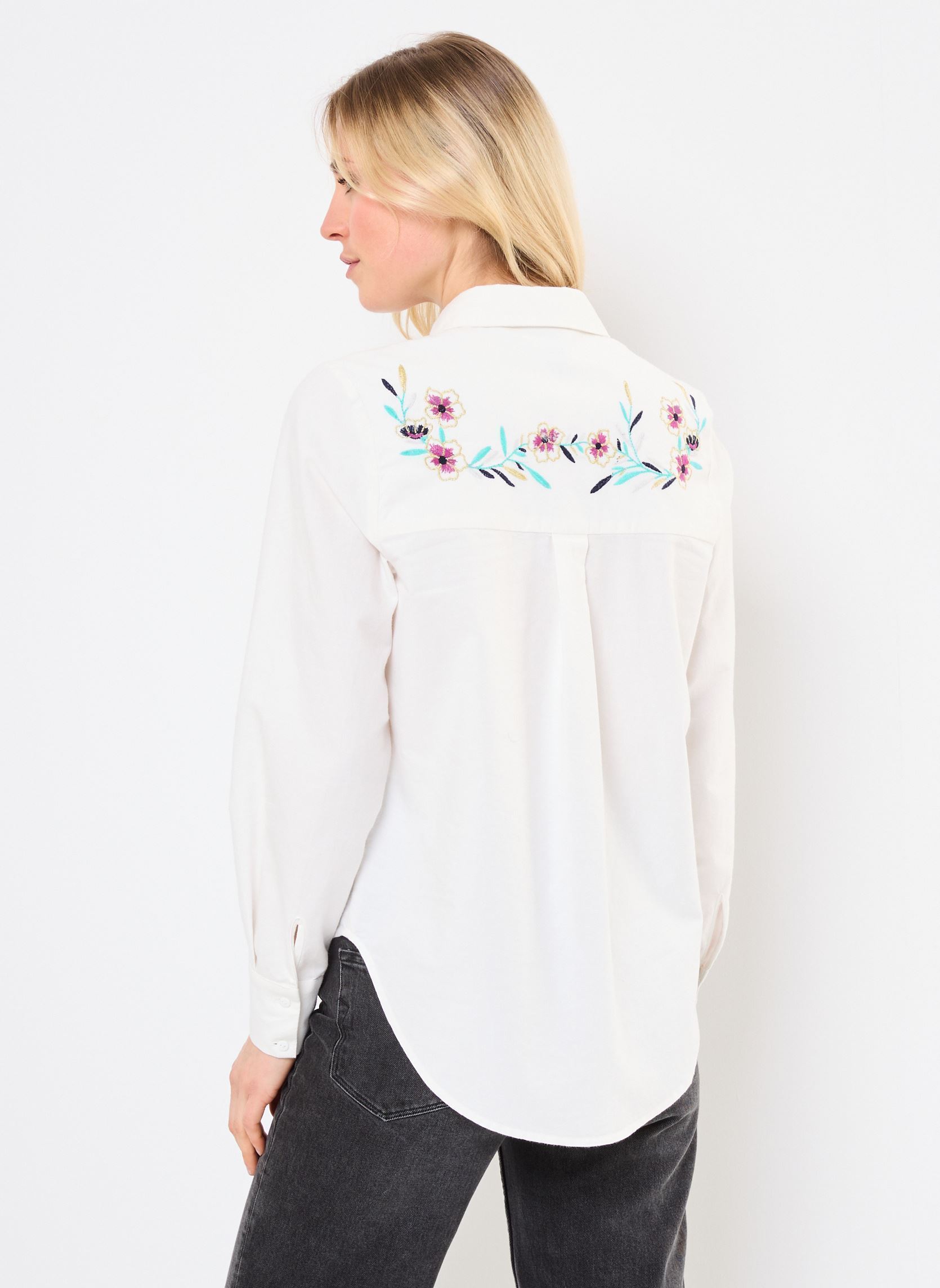 Chemises manches longues PCSANNE LS LOOSE SHIRT WVN FC femme blanc Pieces Chemises manches longues PCSANNE LS LOOSE SHIRT WVN FC femme blanc Cloud Dancer