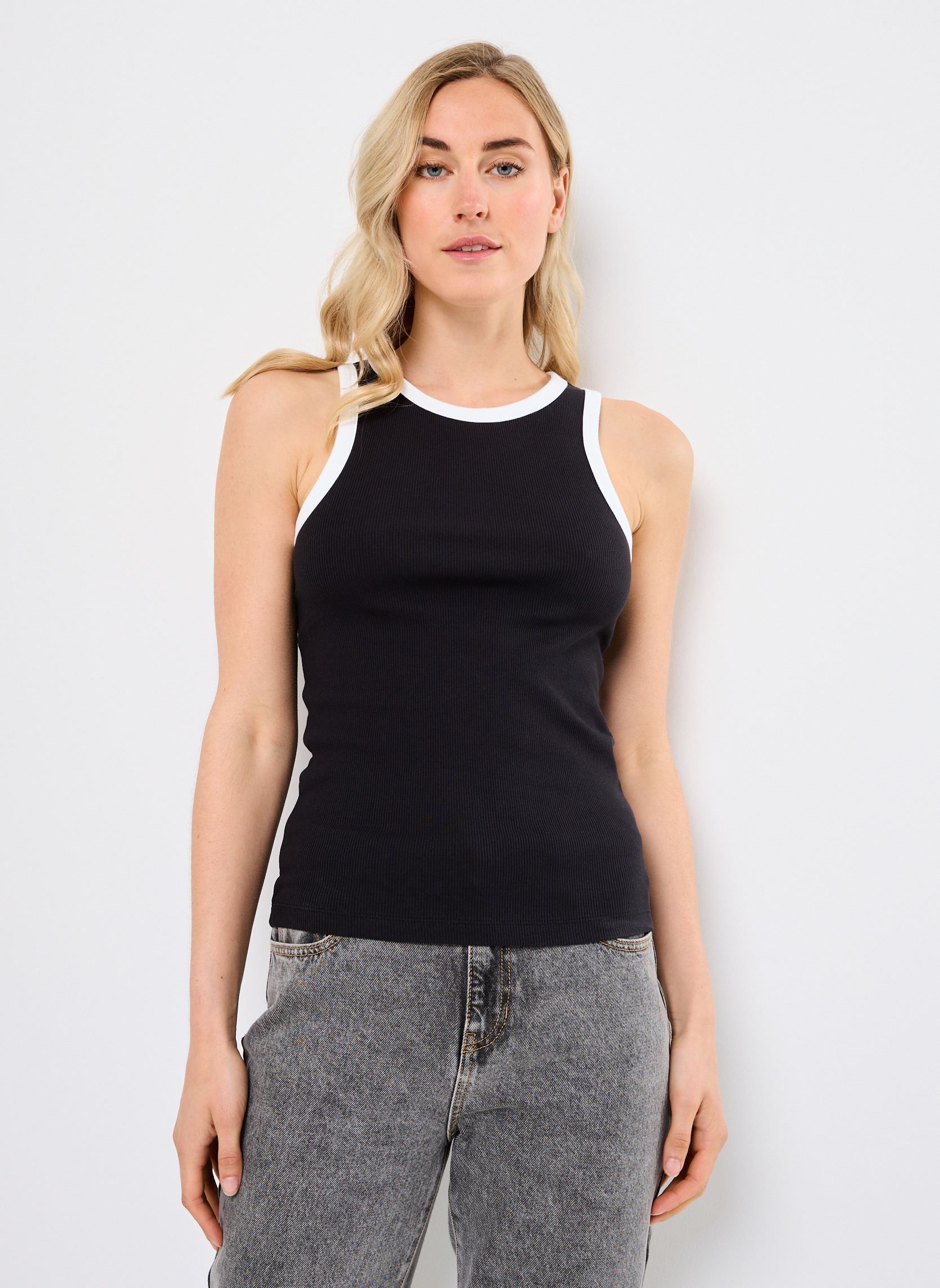 Débardeurs PCMAY BOXER TANK TOP JRS NOOS BC femme noir Pieces Débardeurs PCMAY BOXER TANK TOP JRS NOOS BC femme noir BLACK
