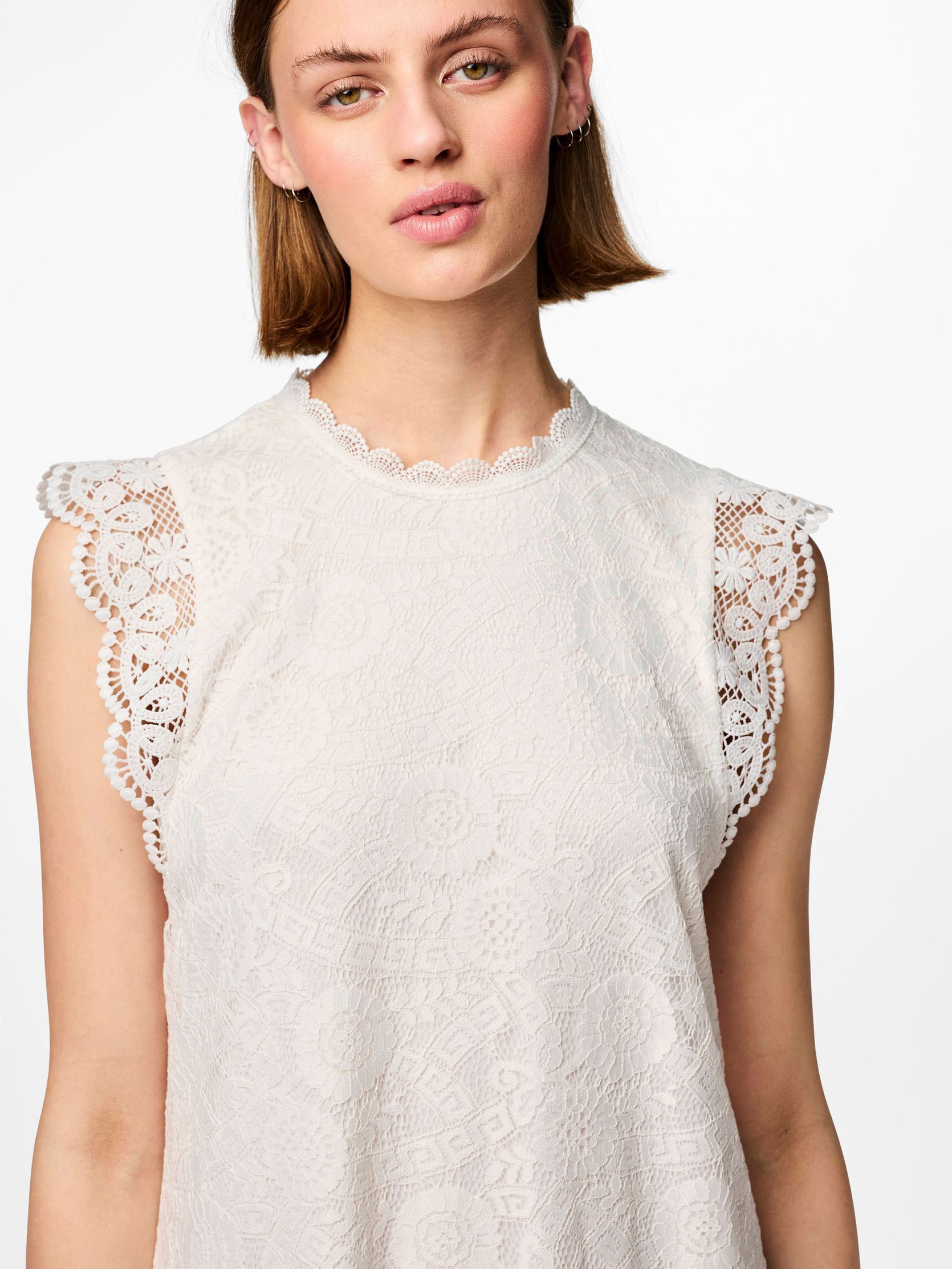 Vestidos PCOLLINE SL LACE DRESS WVN NOOS mujer blanco Pieces Vestidos PCOLLINE SL LACE DRESS WVN NOOS mujer blanco Cloud Dancer