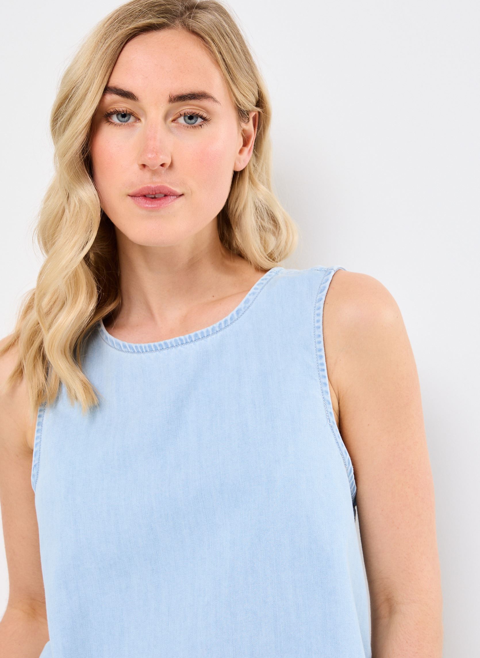 Tops PCSMIDI SL DENIM TOP MPA femme bleu Pieces Tops PCSMIDI SL DENIM TOP MPA femme bleu Light Blue Denim