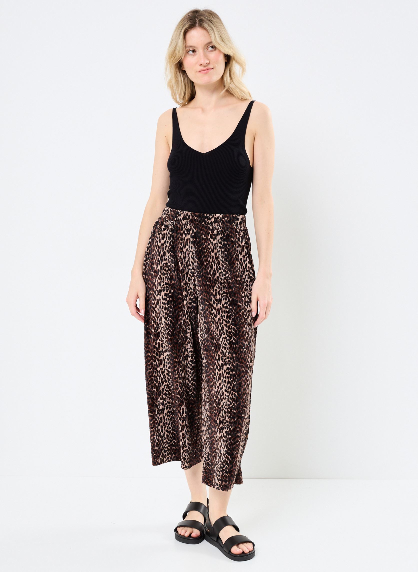 Pantalons larges PCFLORA HW CULOTTE JRS BC femme noir Pieces Pantalons larges PCFLORA HW CULOTTE JRS BC femme noir Black