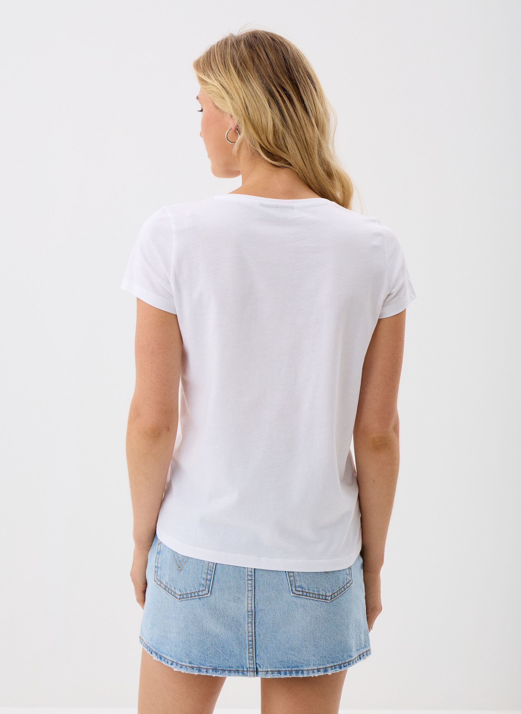 Kurzarm-T-Shirts PCTUA SS V-NECK PRINTED T-SHIRT BC damen weiß Pieces Kurzarm-T-Shirts PCTUA SS V-NECK PRINTED T-SHIRT BC damen weiß Bright white