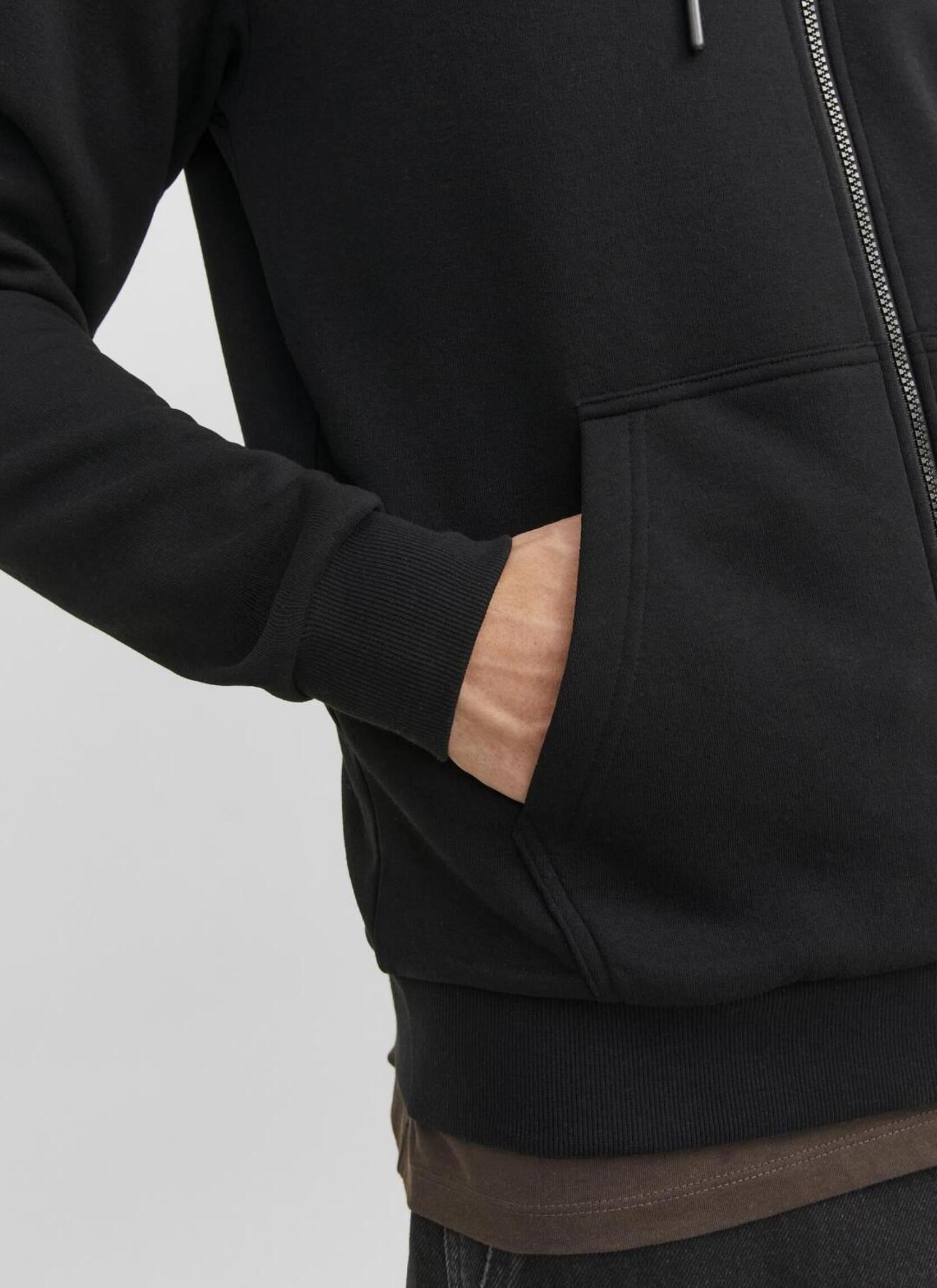 Felpe con zip JJEBRADLEY SWEAT ZIP HOOD NOOS uomo nero Jack & Jones Felpe con zip JJEBRADLEY SWEAT ZIP HOOD NOOS uomo nero BLACK