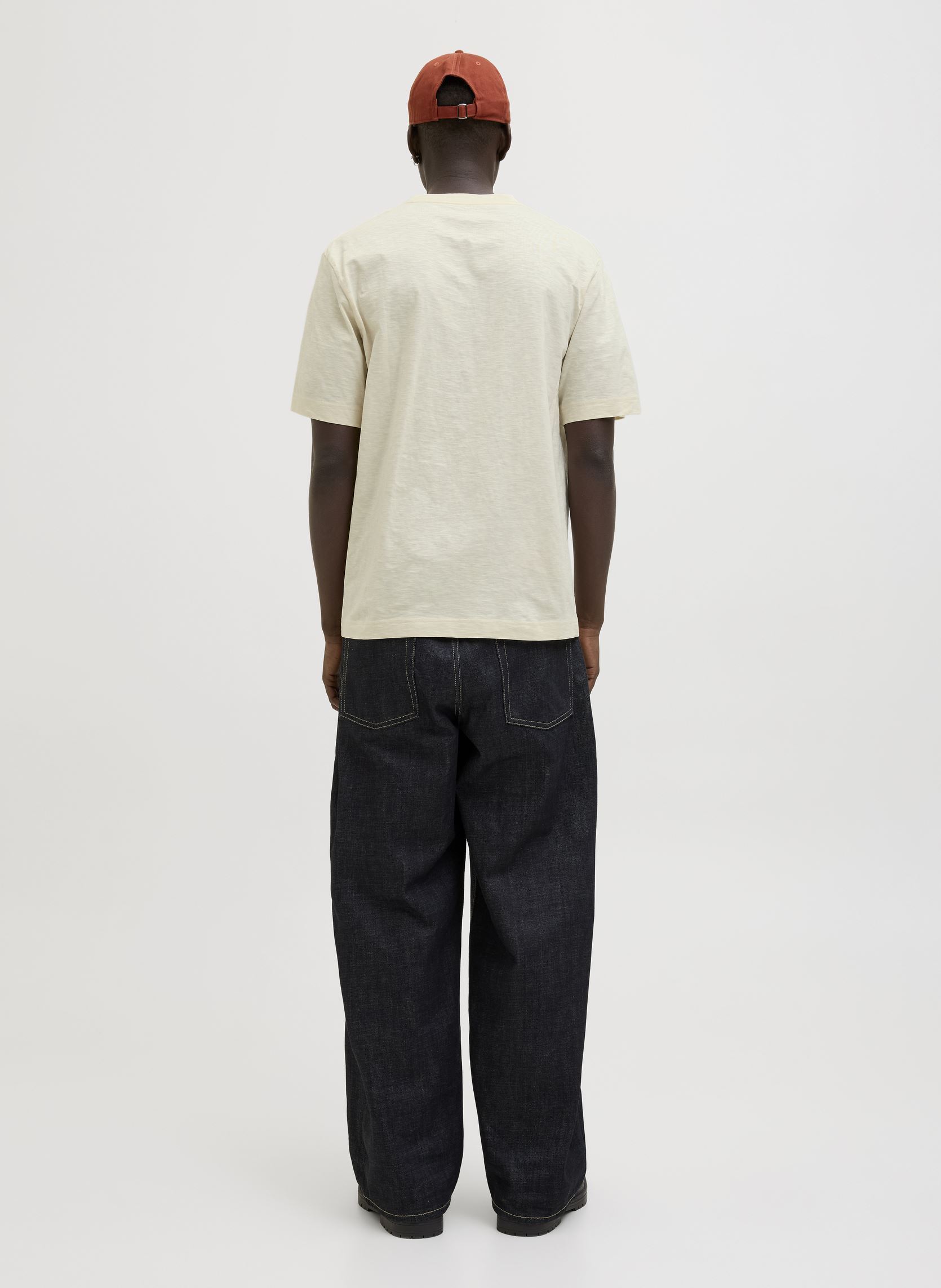 Tee-shirts manches courtes JORSPLIT AOP BRANDING TEE SS CREW NECK homme blanc Jack & Jones Tee-shirts manches courtes JORSPLIT AOP BRANDING TEE SS CREW NECK homme blanc ANTIQUE WHITE