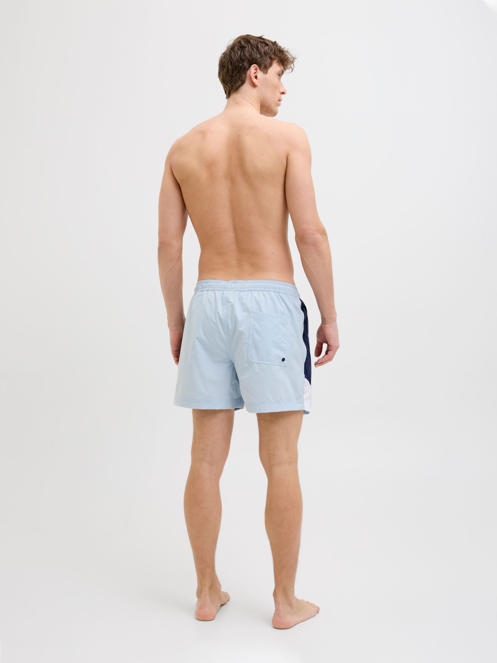 Shorts de bain JPSTMAUI JJSWIM SPLICE LOGO AKM SN homme bleu Jack & Jones Shorts de bain JPSTMAUI JJSWIM SPLICE LOGO AKM SN homme bleu CASHMERE BLUE