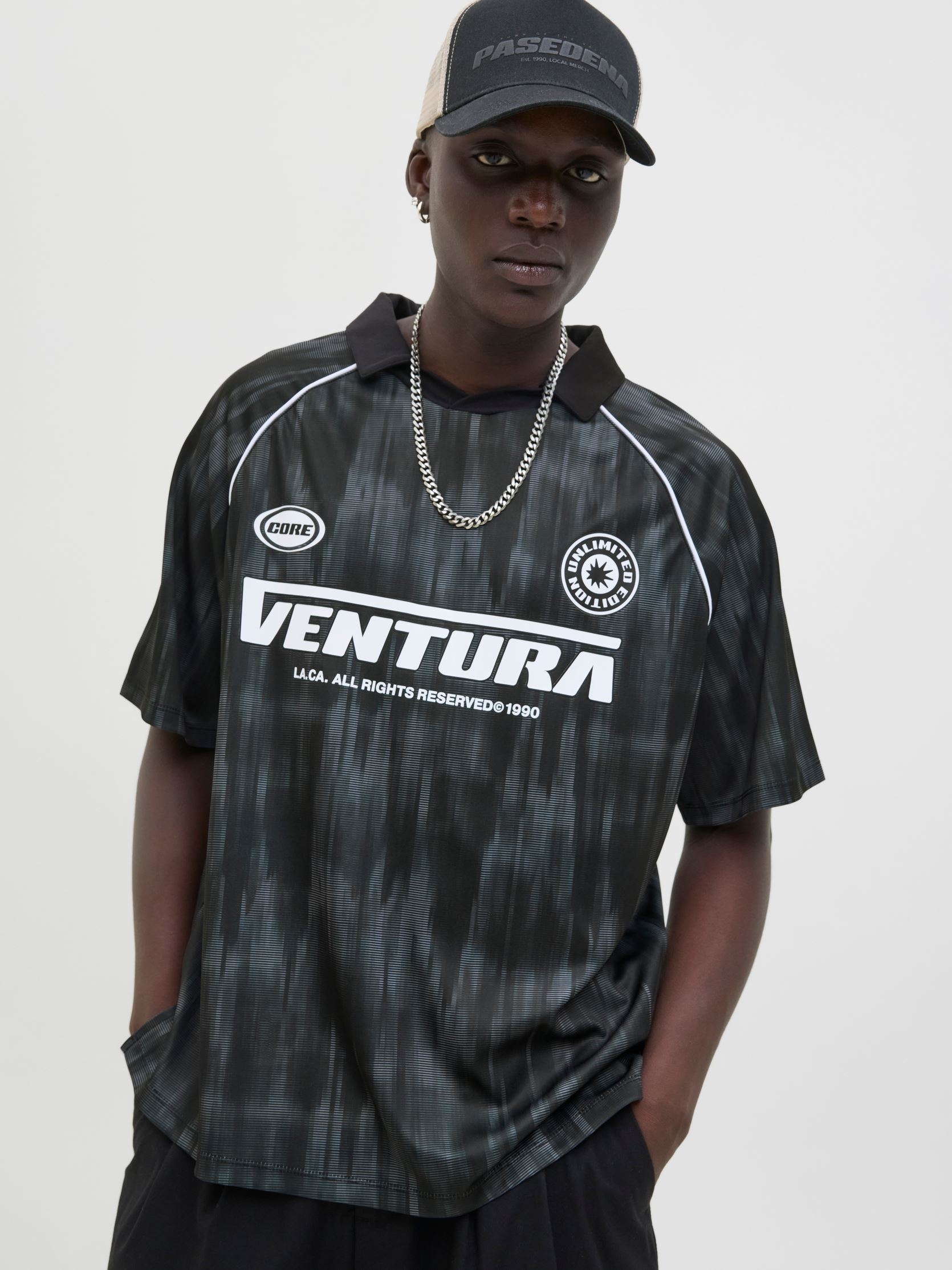 Vêtements Jack & Jones JCORETREAT AOP MESH OPEN COLLAR POLO LN pour Accessoires - vue 1