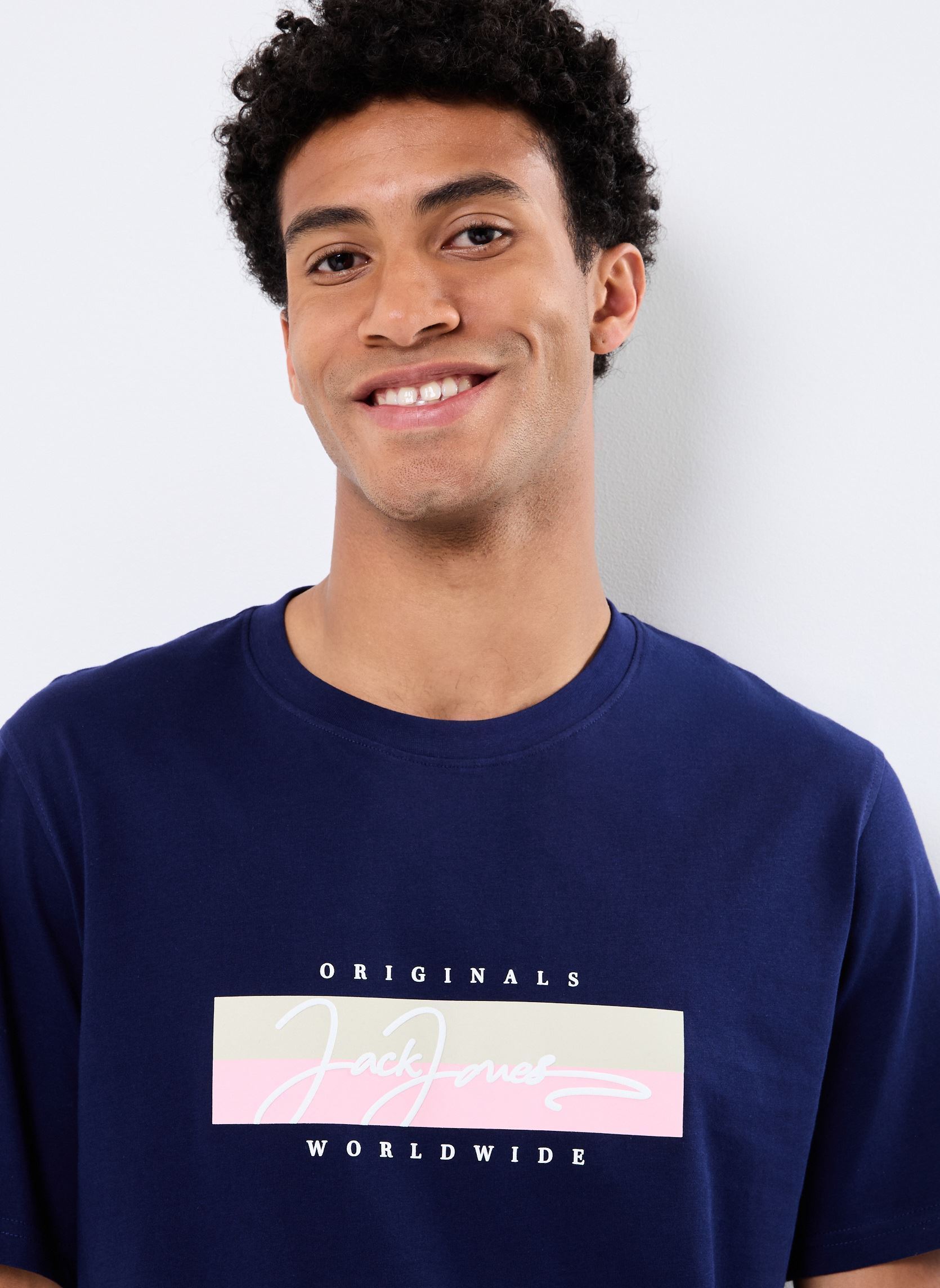 Tee-shirts manches courtes JORFREDERIKSBERG BOX SCRIPT TEE SS CN LN homme bleu Jack & Jones Tee-shirts manches courtes JORFREDERIKSBERG BOX SCRIPT TEE SS CN LN homme bleu OCEAN CAVERN