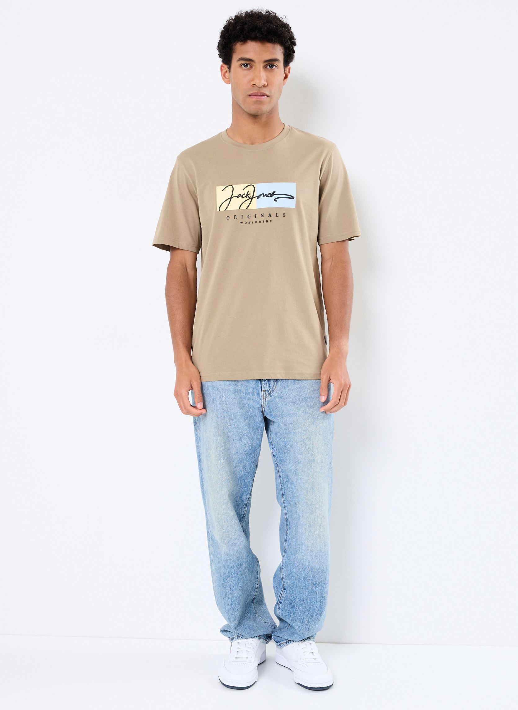 Tee-shirts manches courtes JORFREDERIKSBERG BOX SCRIPT TEE SS CN LN homme vert Jack & Jones Tee-shirts manches courtes JORFREDERIKSBERG BOX SCRIPT TEE SS CN LN homme vert SILVER SAGE