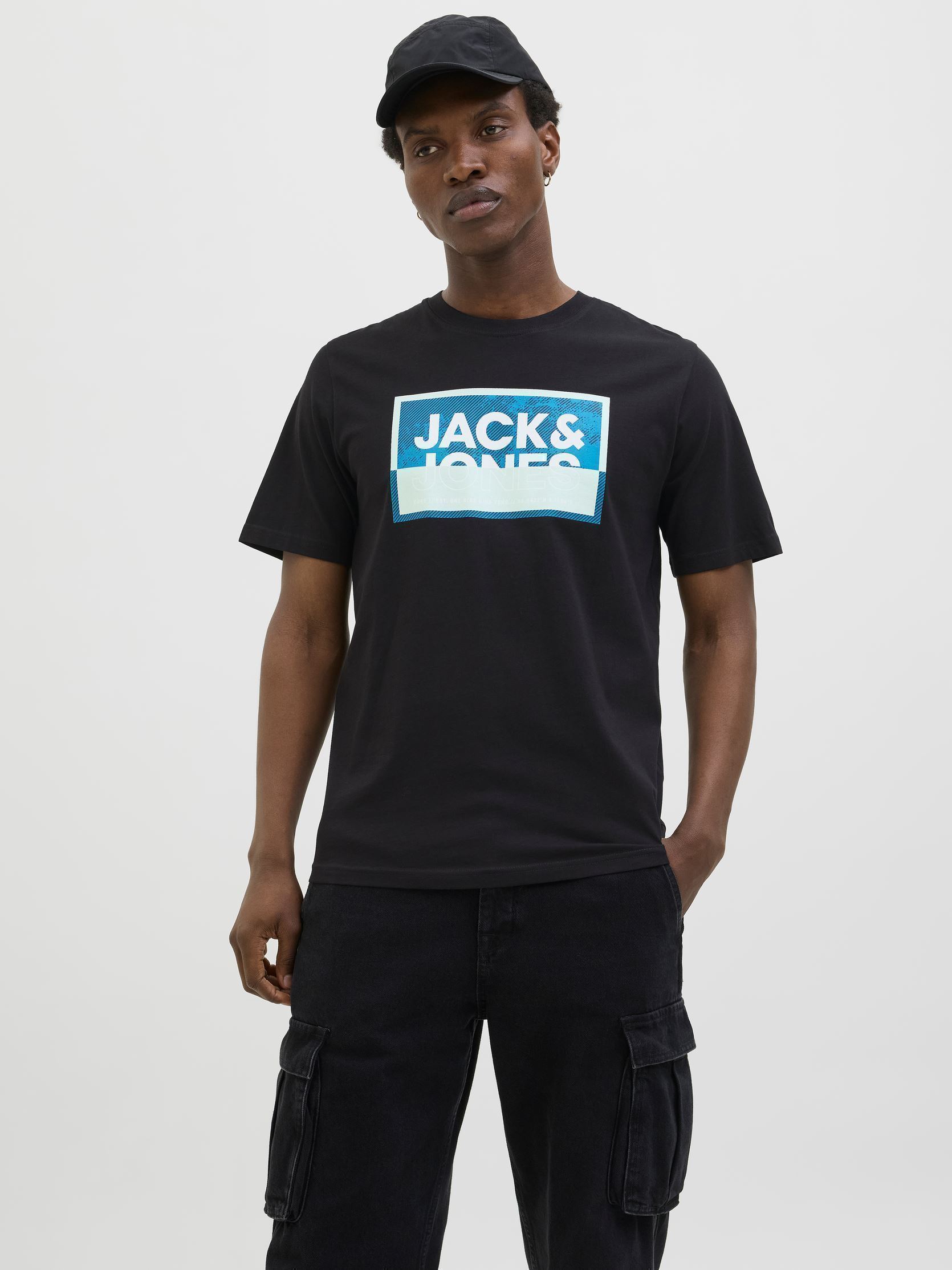 Vêtements Jack & Jones JCOLOGAN SUMMER PRINT TEE CREW NECK SMU pour Accessoires - vue 2