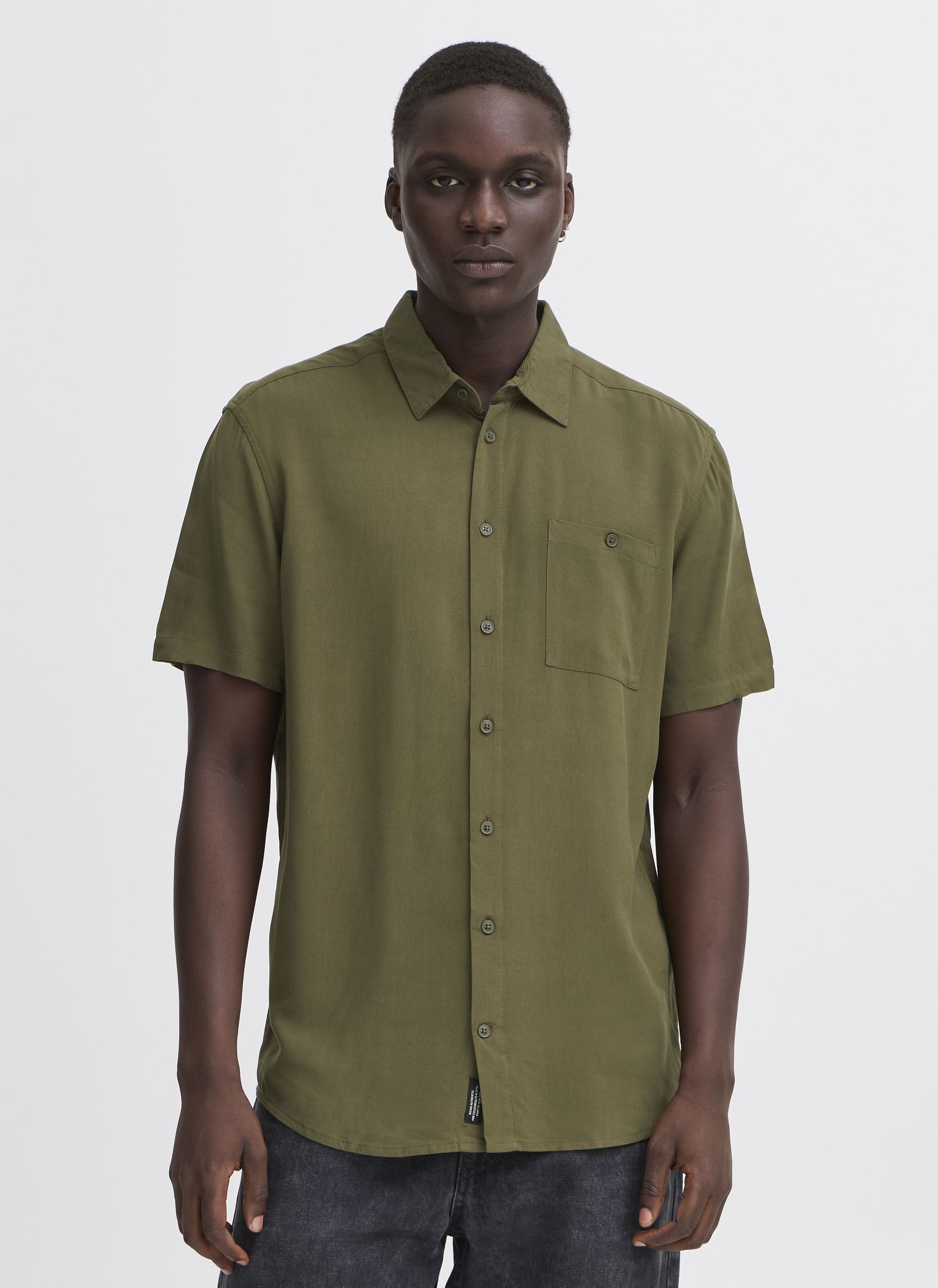 Vêtements Blend BHELLIOT SHIRT NOOS pour Accessoires