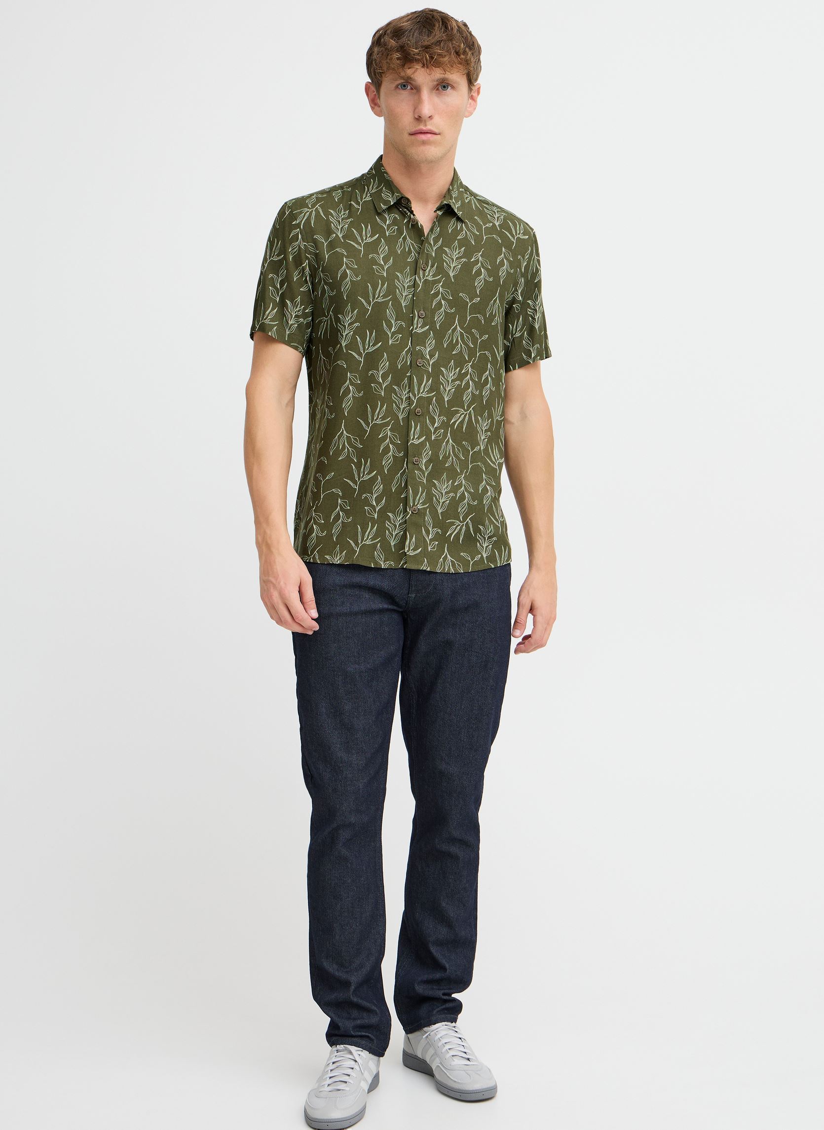 Chemises BHACE Shirt homme vert Blend Chemises BHACE Shirt homme vert OLIVE NIGHT
