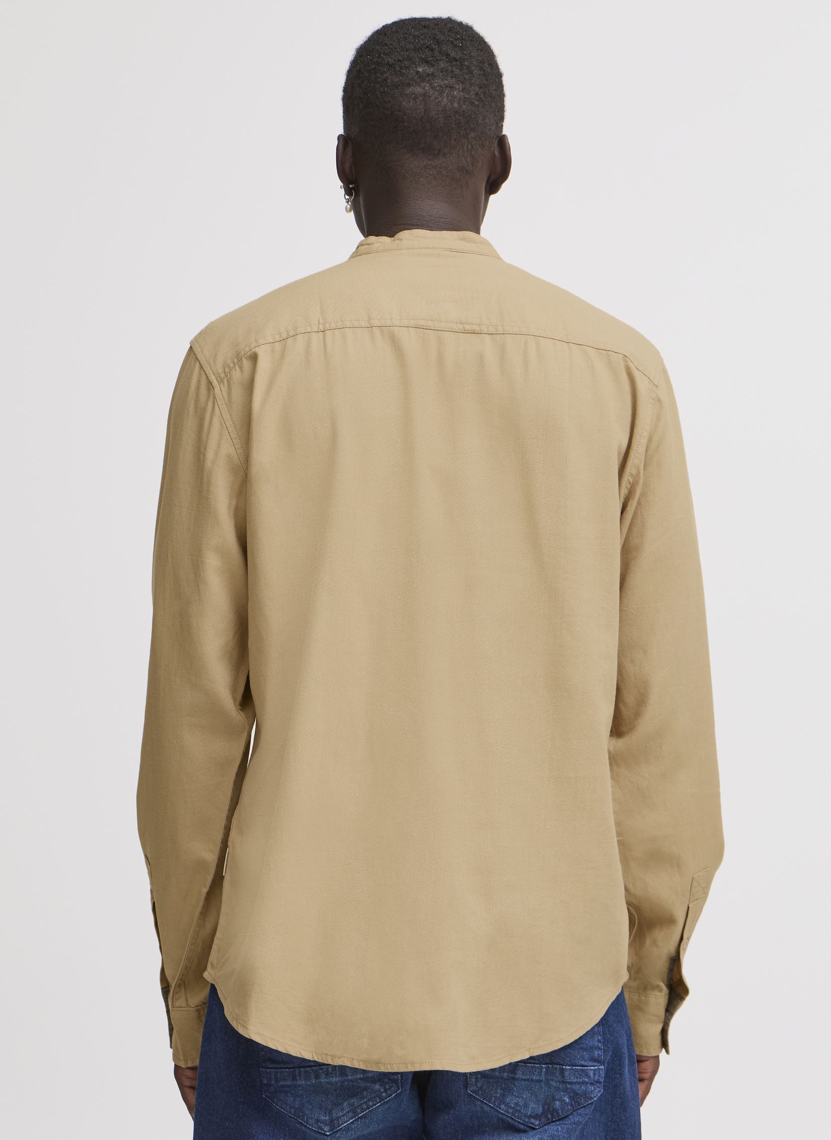 Hemden BHBOBBY Shirt mandarin heren beige Blend Hemden BHBOBBY Shirt mandarin heren beige CORNSTALK