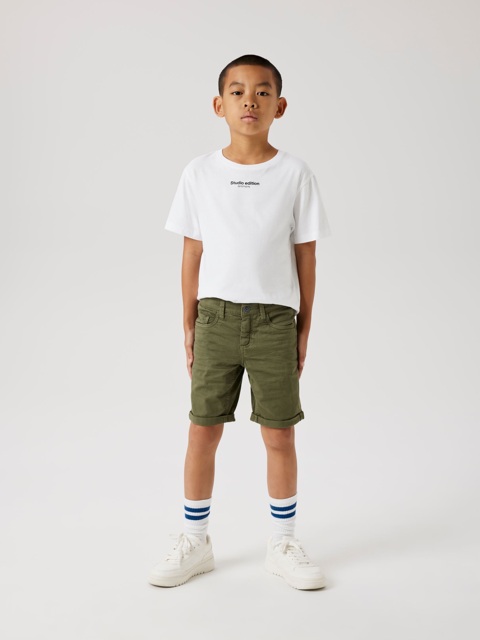 Shorts Nkmsilas Isak L Twi Shorts 3122-Mf Tb 13 garçon vert Name it Shorts Nkmsilas Isak L Twi Shorts 3122-Mf Tb 13 garçon vert DEEP LICHEN GREEN