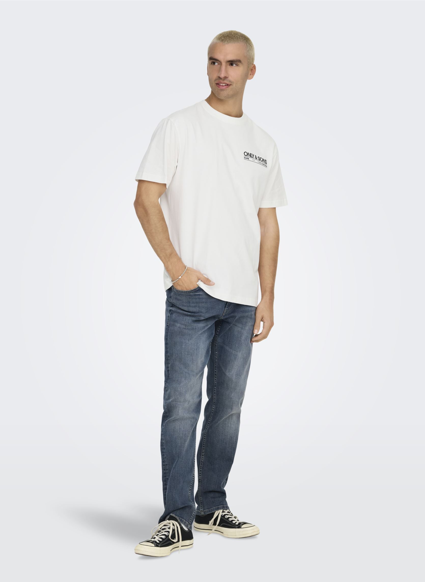 Tee-shirts manches courtes ONSKAZBAH PRINT RLX SS TEE homme blanc Only & Sons Tee-shirts manches courtes ONSKAZBAH PRINT RLX SS TEE homme blanc CLOUD DANCER