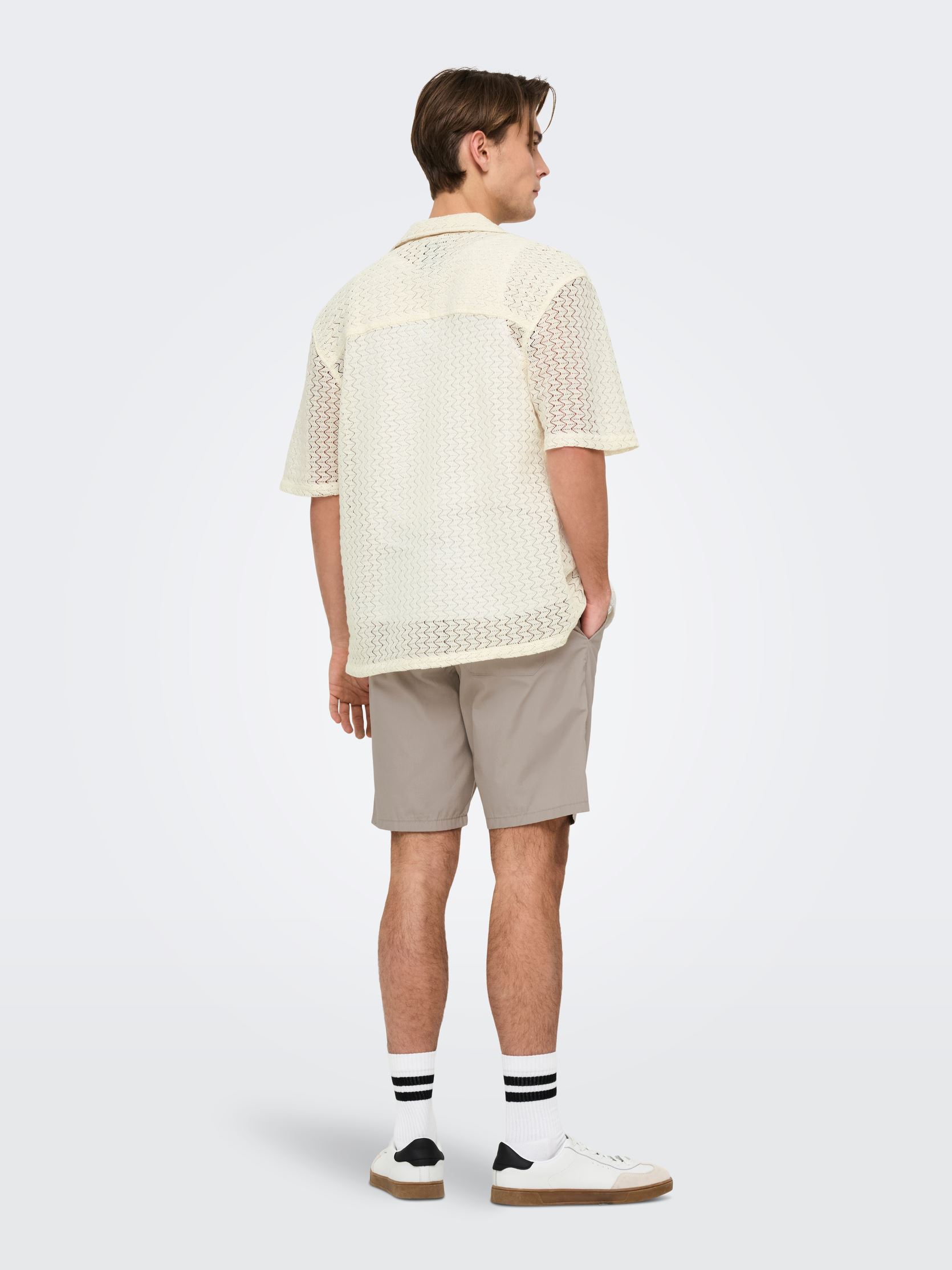 Chemises ONSNOVAK RLX RESORT SS ZIGZAG SHIRT homme beige Only & Sons Chemises ONSNOVAK RLX RESORT SS ZIGZAG SHIRT homme beige EGRET