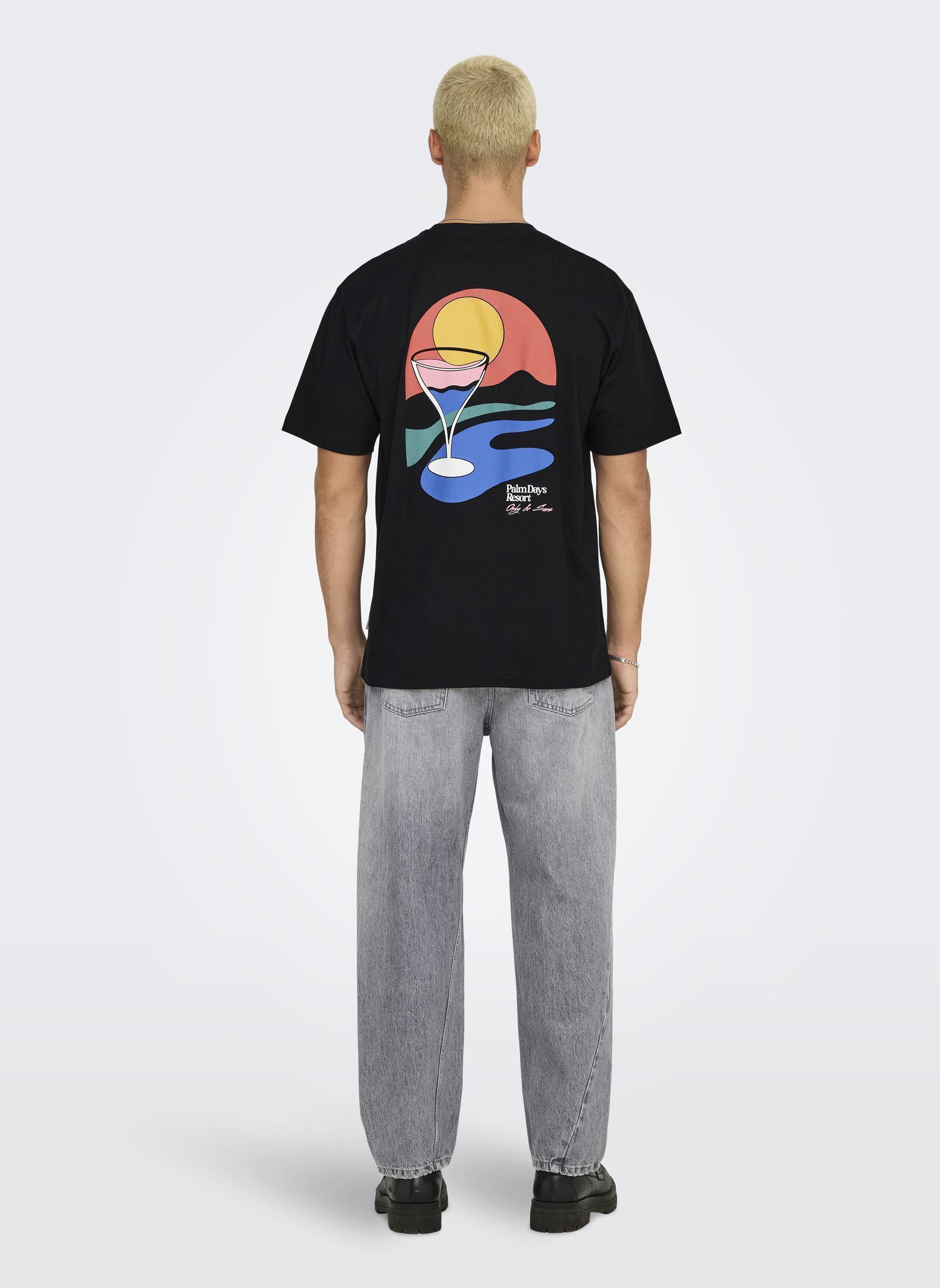 T-shirt a maniche corte ONSPALM DAYS PRINT RLX SS TEE uomo nero Only & Sons T-shirt a maniche corte ONSPALM DAYS PRINT RLX SS TEE uomo nero JET BLACK