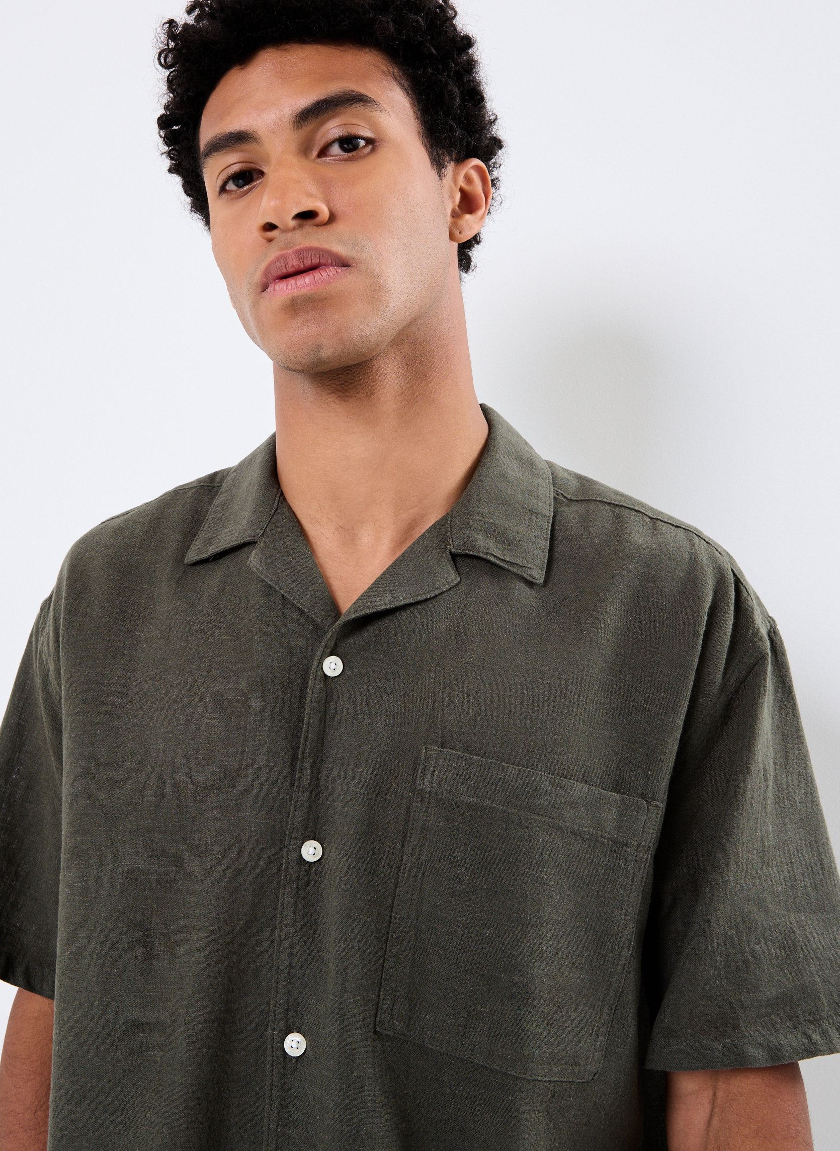 Chemises ONSCAIDEN LIFE RELAX RESORT 1PKT NOOS homme vert Only & Sons Chemises ONSCAIDEN LIFE RELAX RESORT 1PKT NOOS homme vert KAMBABA
