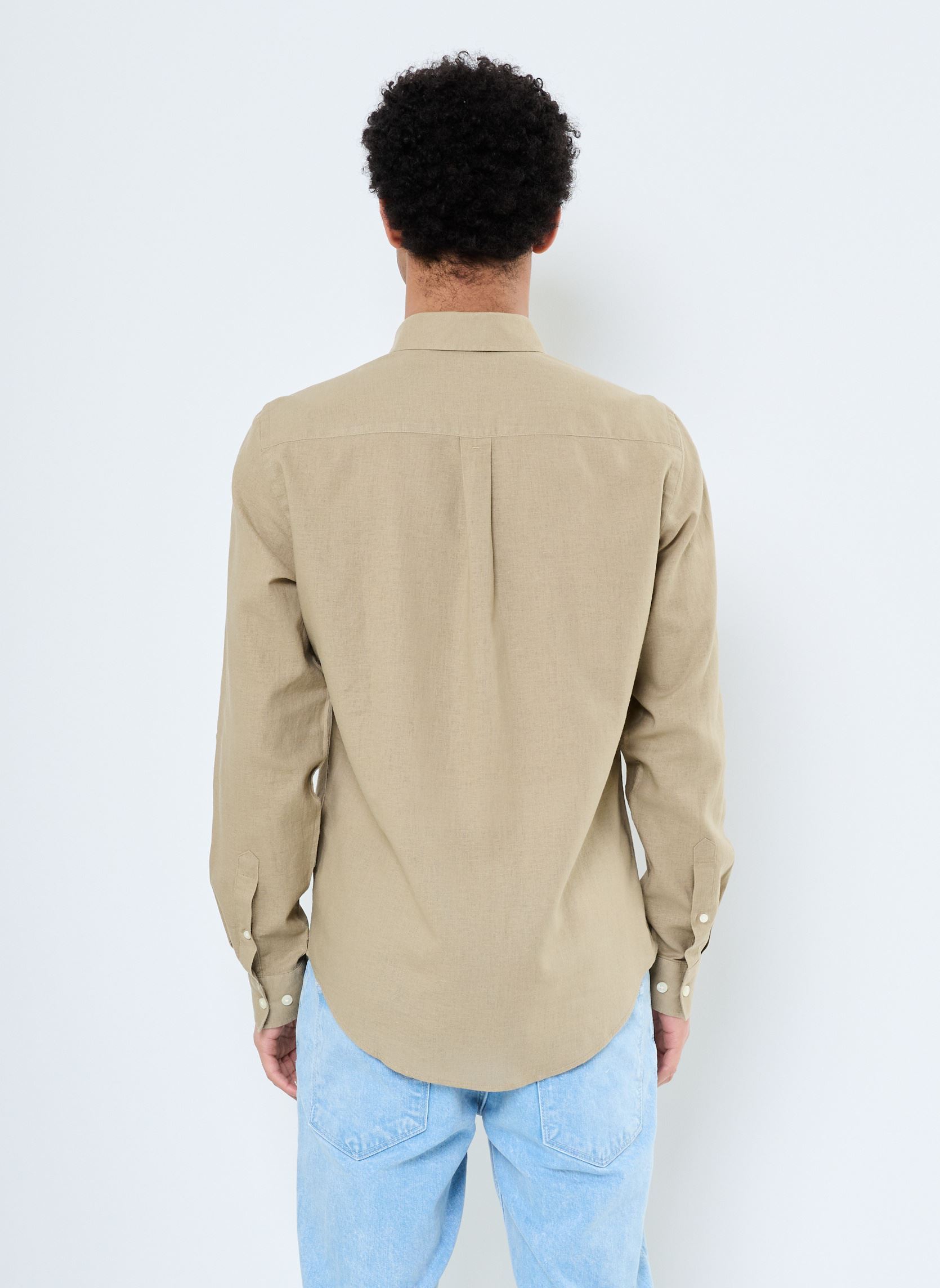 Chemises CFANTON 0053 BD LS linen mix shirt homme vert Casual Friday Chemises CFANTON 0053 BD LS linen mix shirt homme vert TREE HOUSE