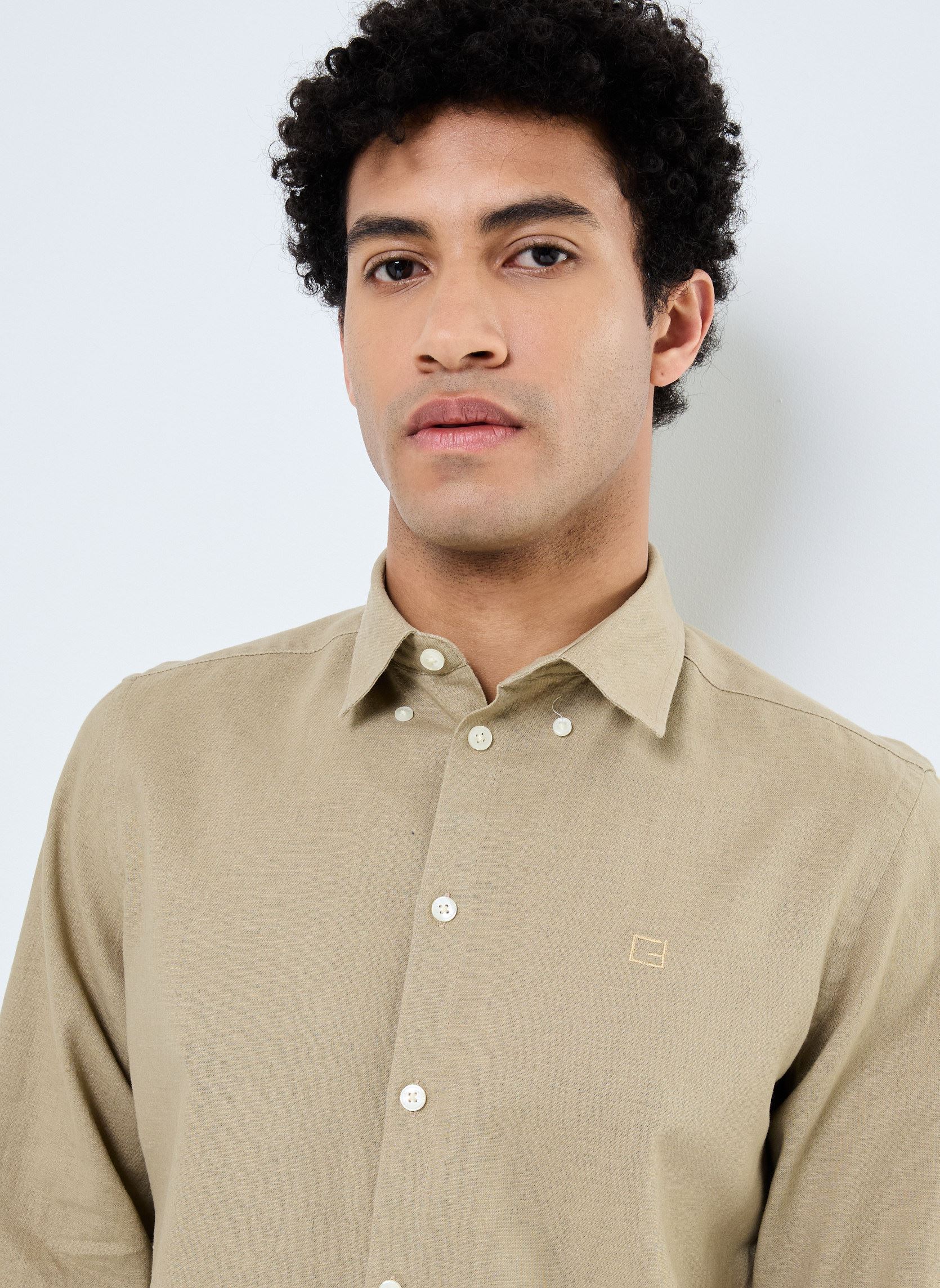 Chemises CFANTON 0053 BD LS linen mix shirt homme vert Casual Friday Chemises CFANTON 0053 BD LS linen mix shirt homme vert TREE HOUSE