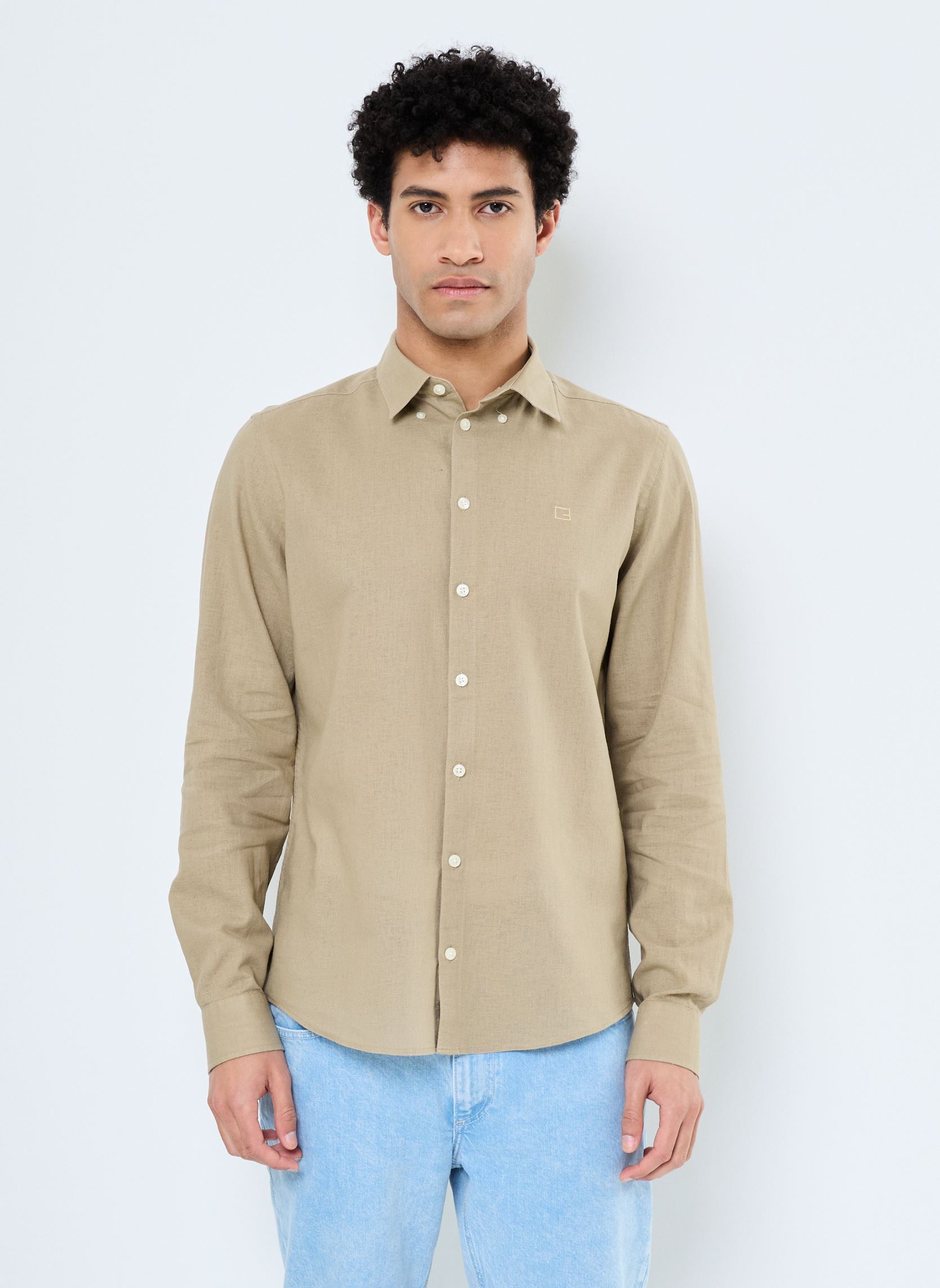 Chemises CFANTON 0053 BD LS linen mix shirt homme vert Casual Friday Chemises CFANTON 0053 BD LS linen mix shirt homme vert TREE HOUSE