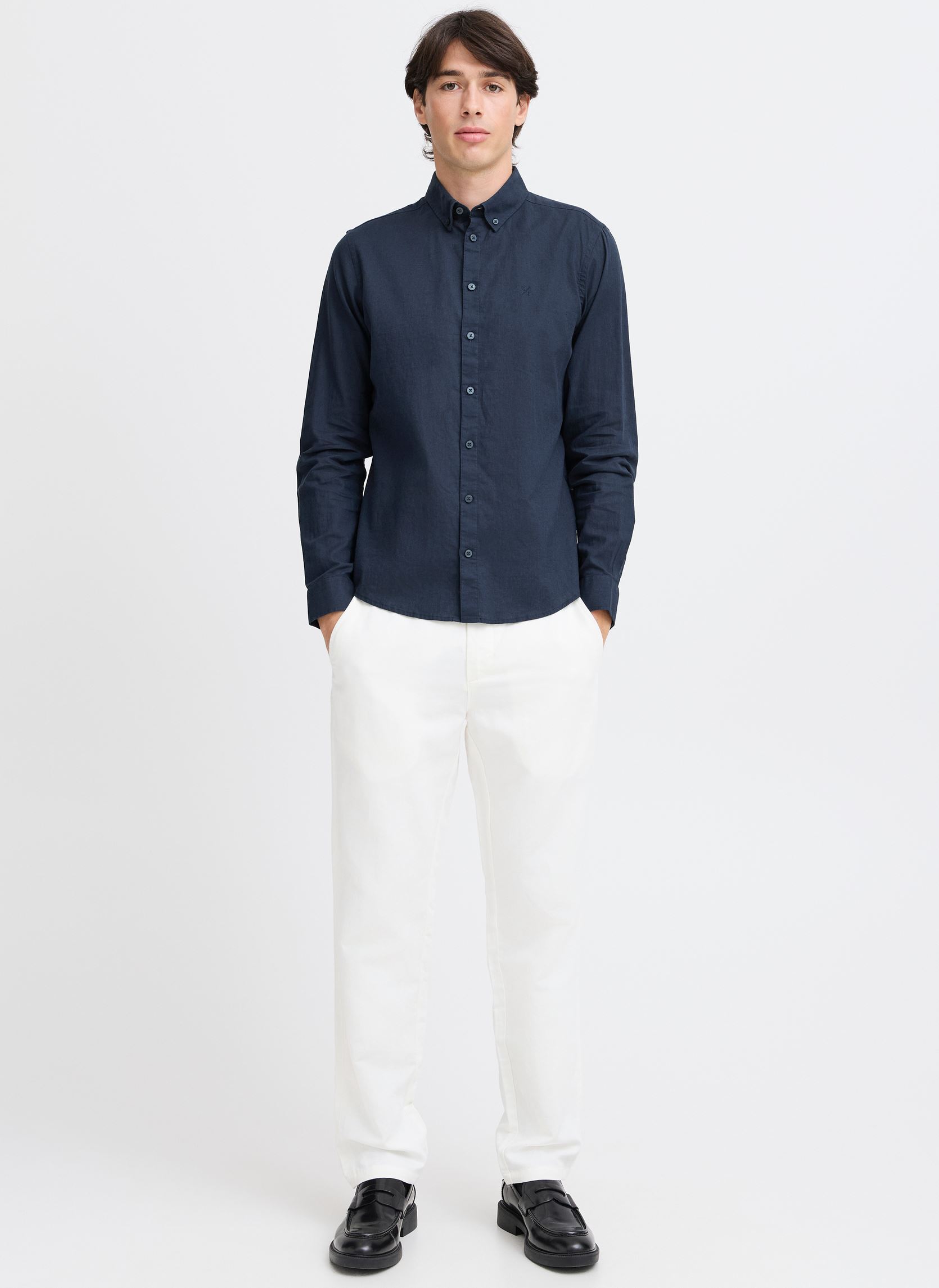 Hemden CFANTON 0053 BD LS linen mix shirt heren blauw Casual Friday Hemden CFANTON 0053 BD LS linen mix shirt heren blauw DARK NAVY