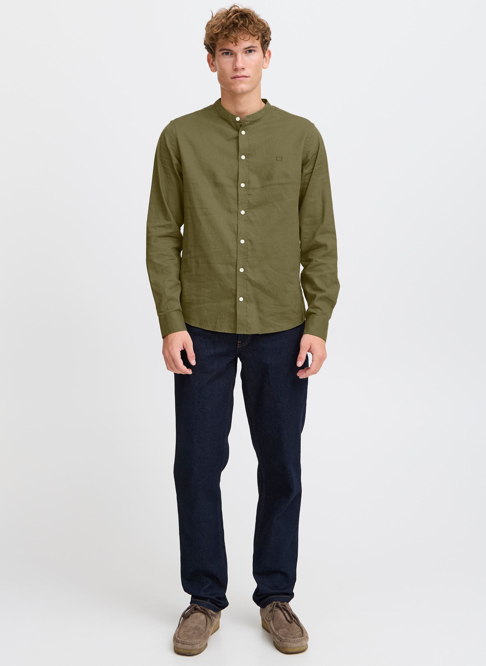 Chemises CFANTON 0053 CC LS linen mix shirt homme vert Casual Friday Chemises CFANTON 0053 CC LS linen mix shirt homme vert WINTER MOSS