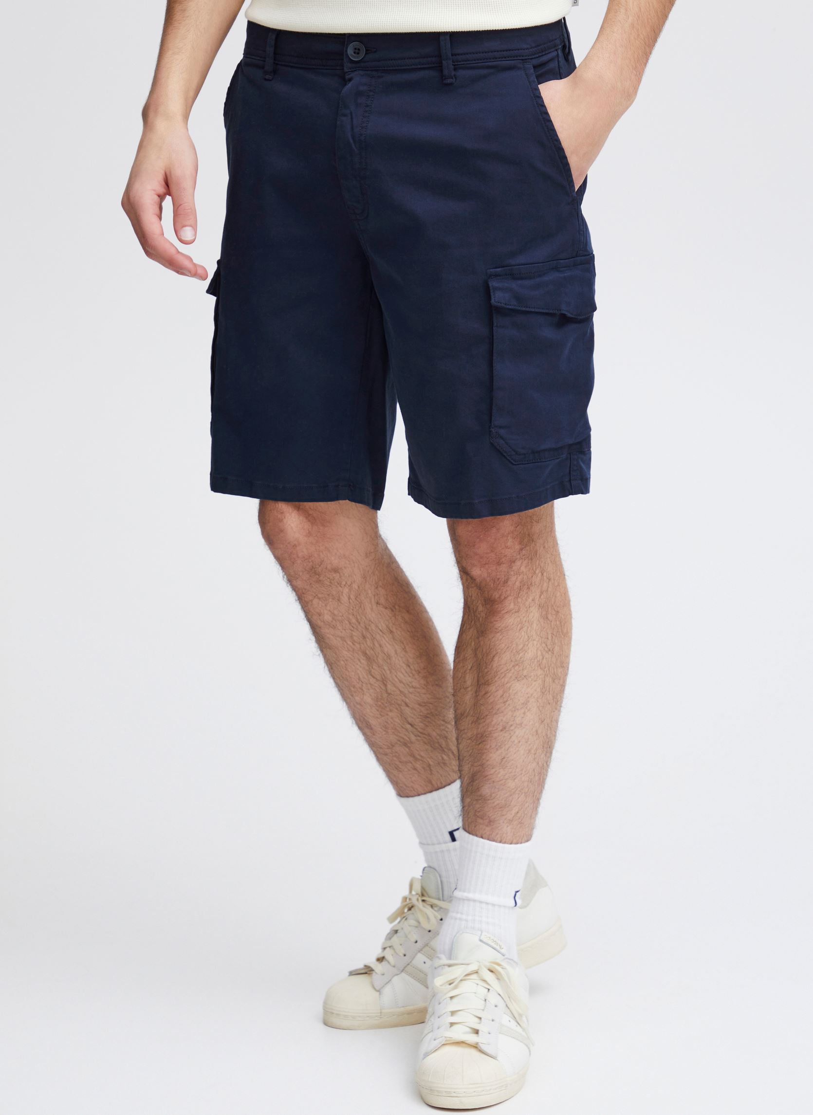Bermudas CFPAUL 0149 cargo shorts homme bleu Casual Friday Bermudas CFPAUL 0149 cargo shorts homme bleu NAVY BLAZER