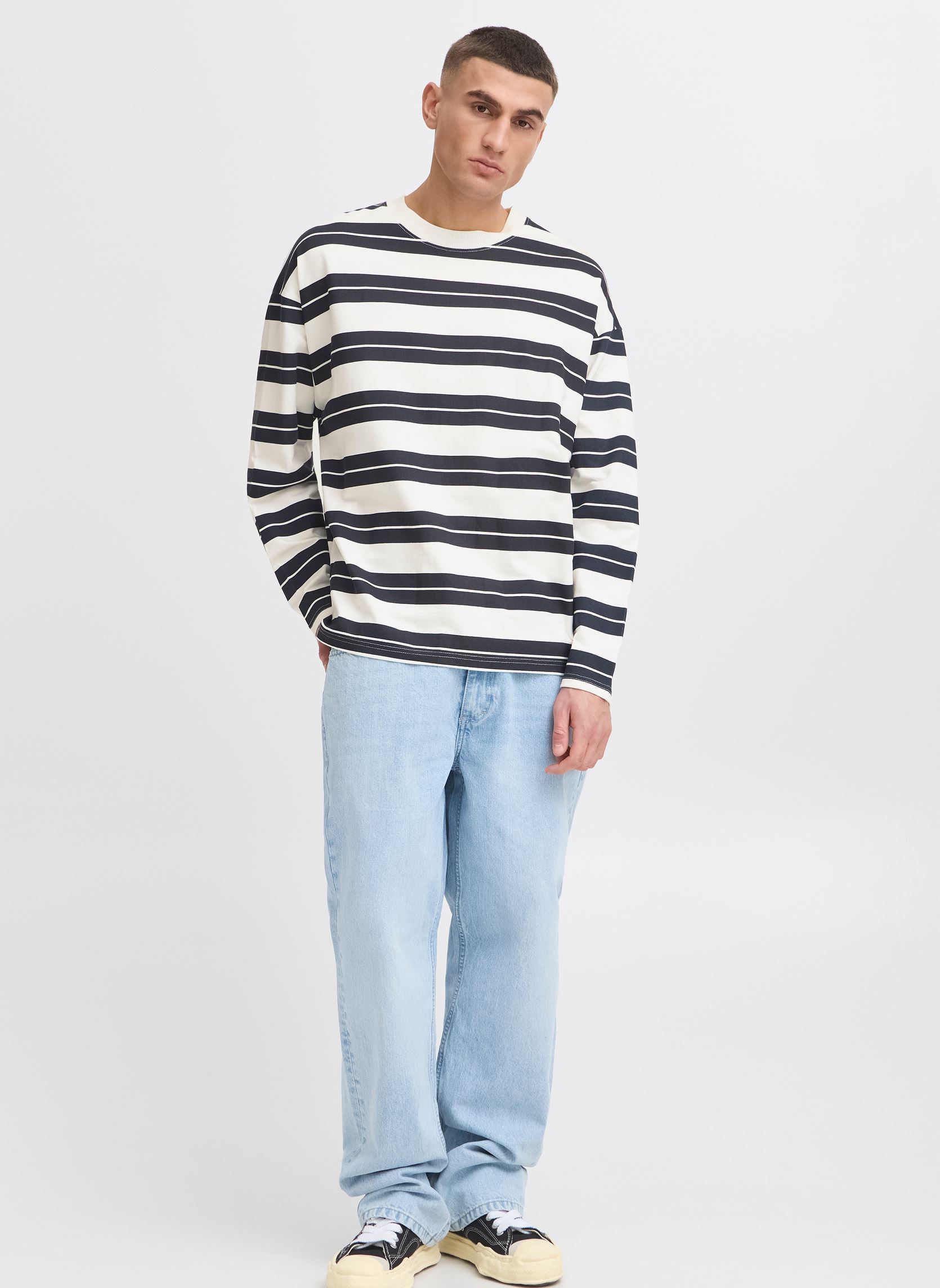 Sweatshirts SDPEACE heren wit SOLID Sweatshirts SDPEACE heren wit OFF WHITE