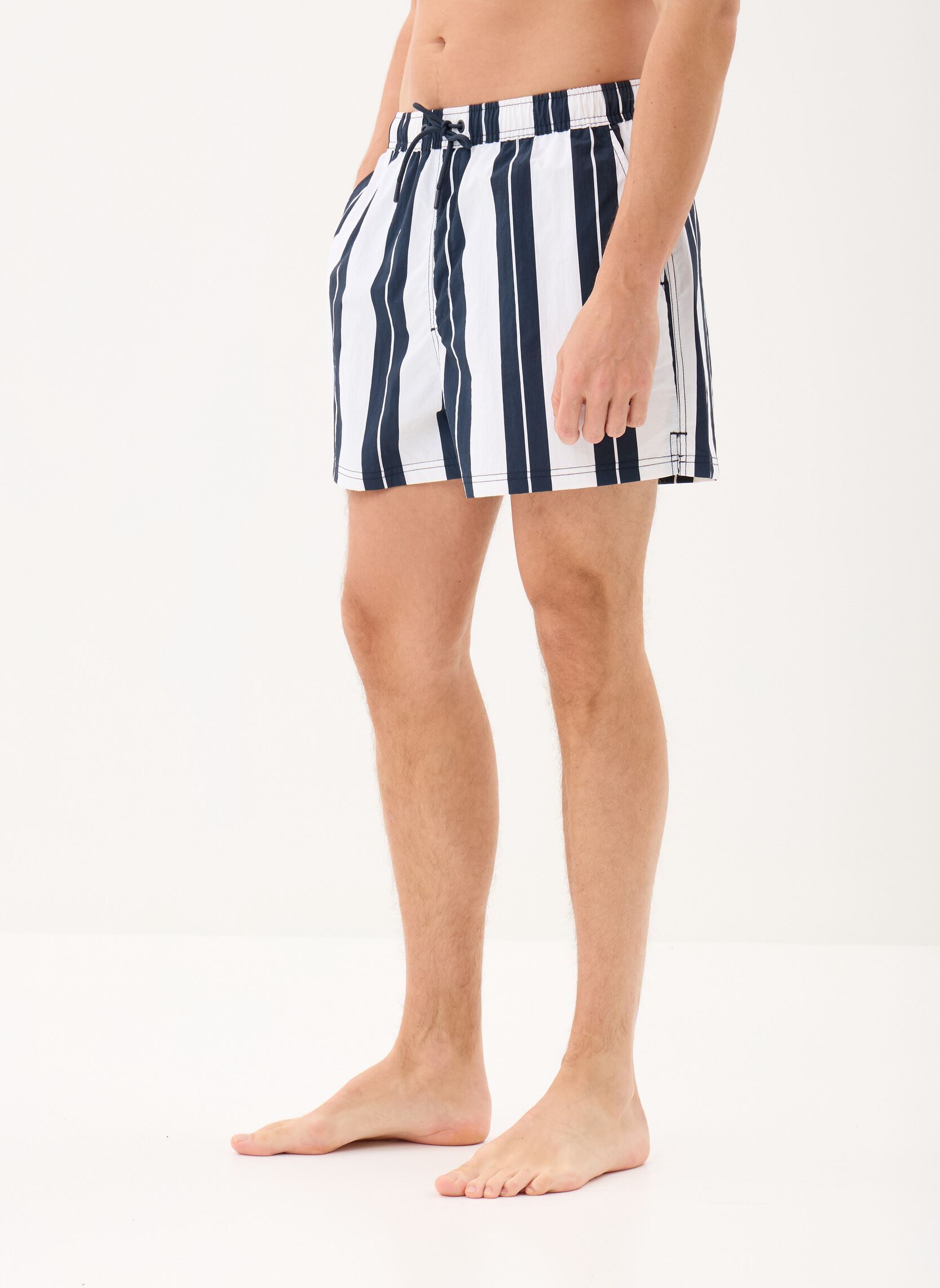 Zwemshorts SDPHILIP STRIPE SWIM SHO heren blauw SOLID Zwemshorts SDPHILIP STRIPE SWIM SHO heren blauw INSIGNIA BLUE